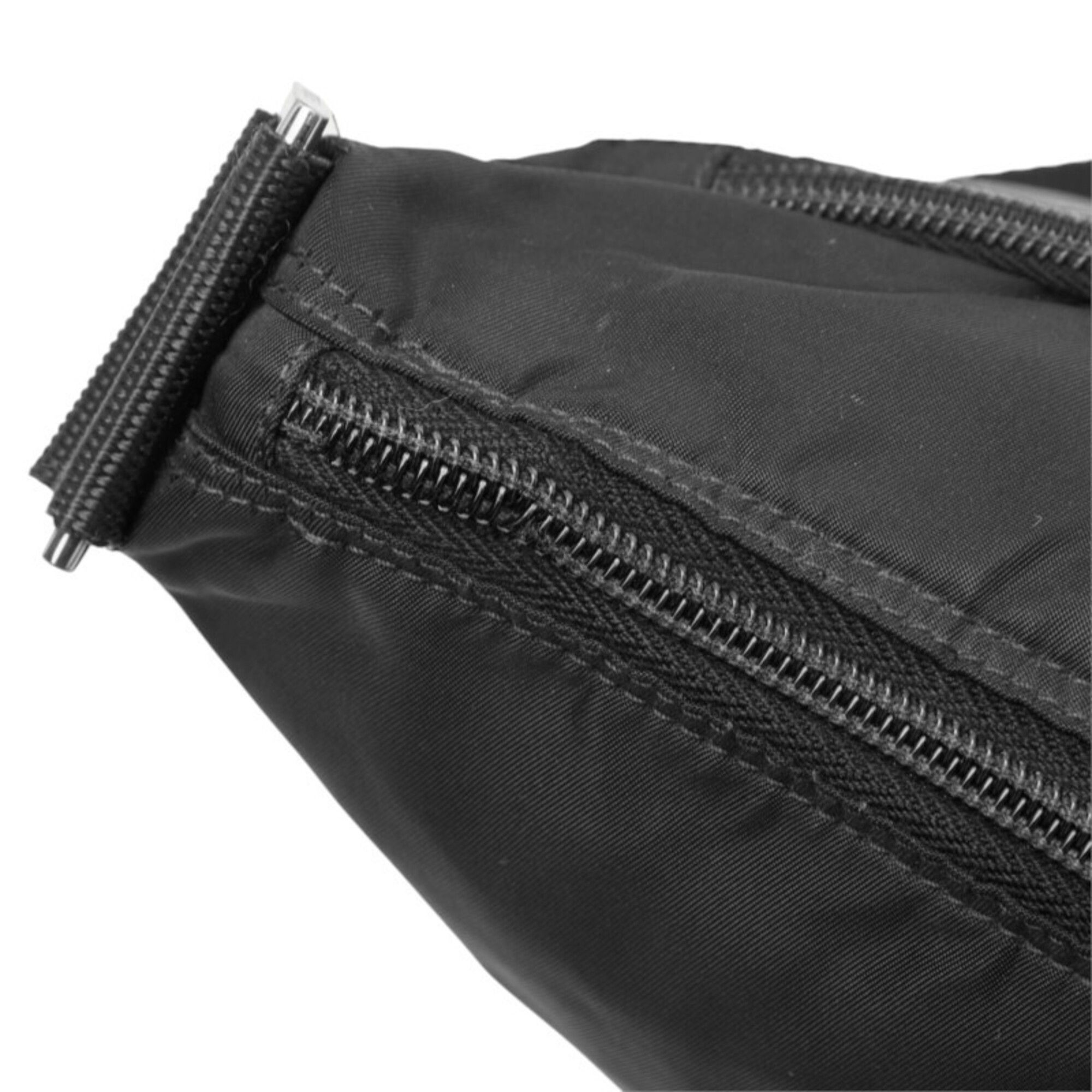 Nylon Shoulder Bag (Pre-Owned) - Prada - Modalova