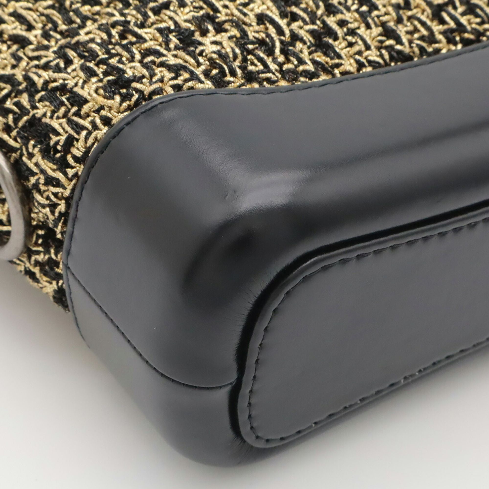 Tweed Leather Shoulder Bag (Pre-Owned) - Chanel - Modalova
