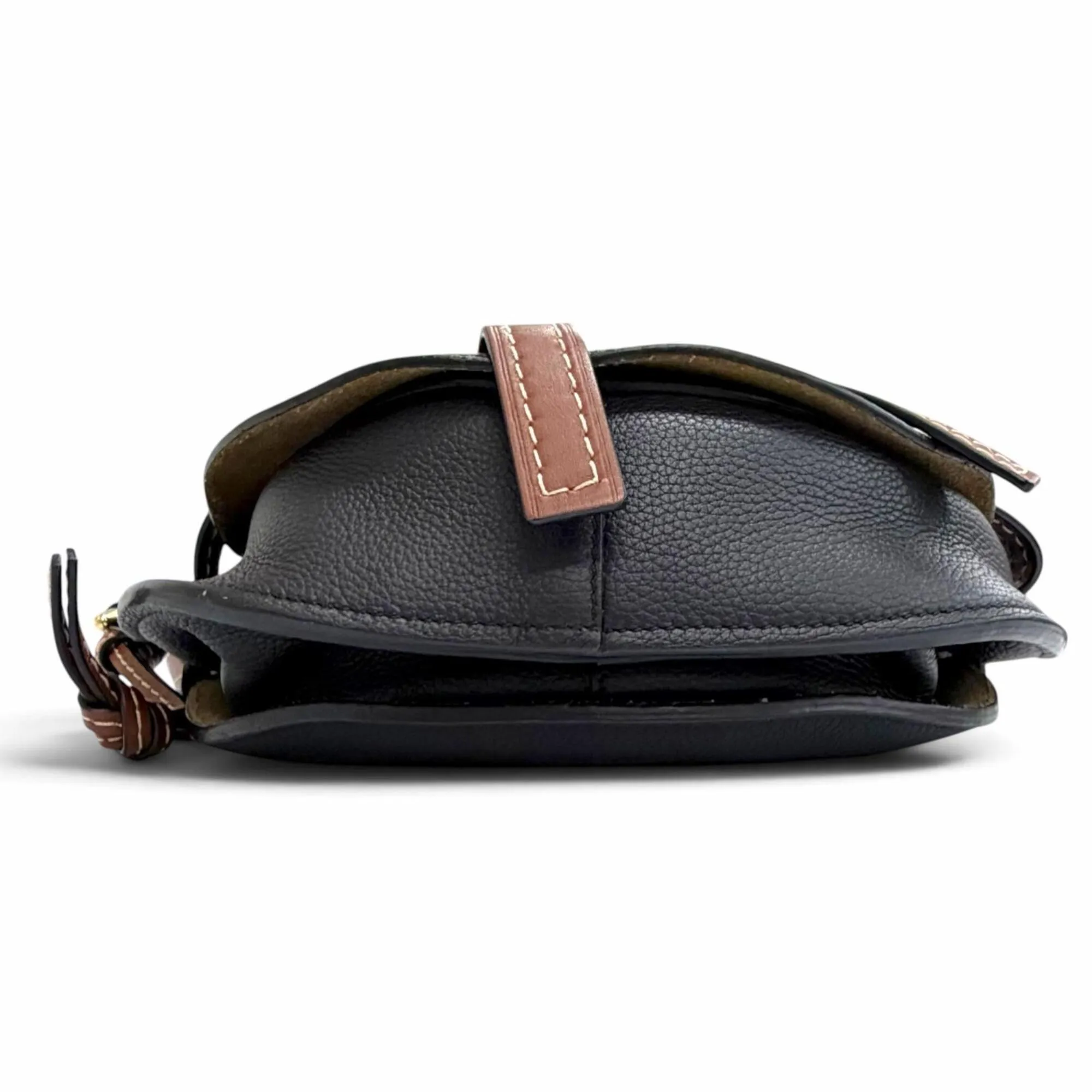 Leather Shoulder Bag (Pre-Owned) - Loewe - Modalova