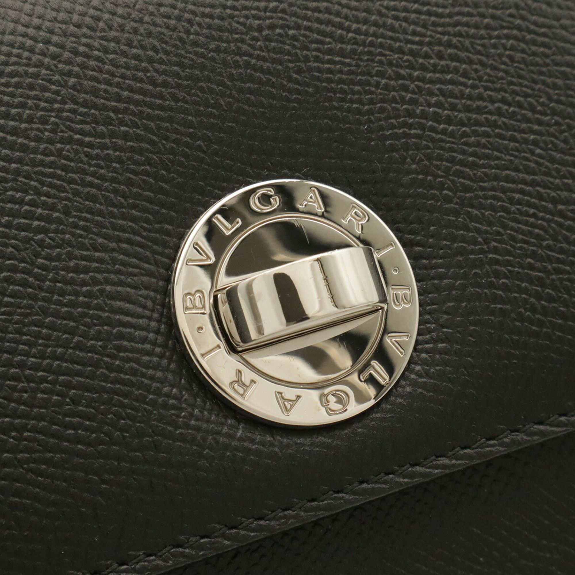 Leather Shoulder Bag (Pre-Owned) - Bvlgari - Modalova