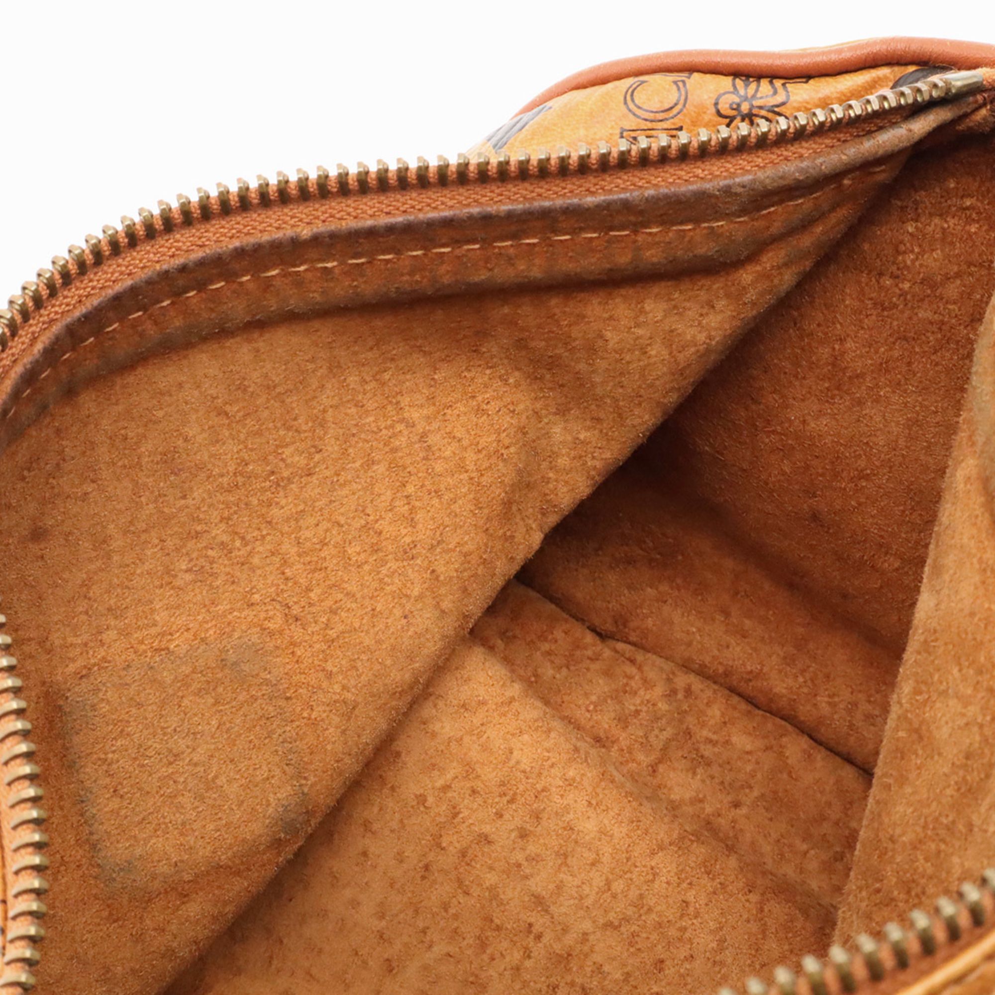 Coated Canvas Pochette Shoulder Bag (Pre-Owned) - MCM - Modalova