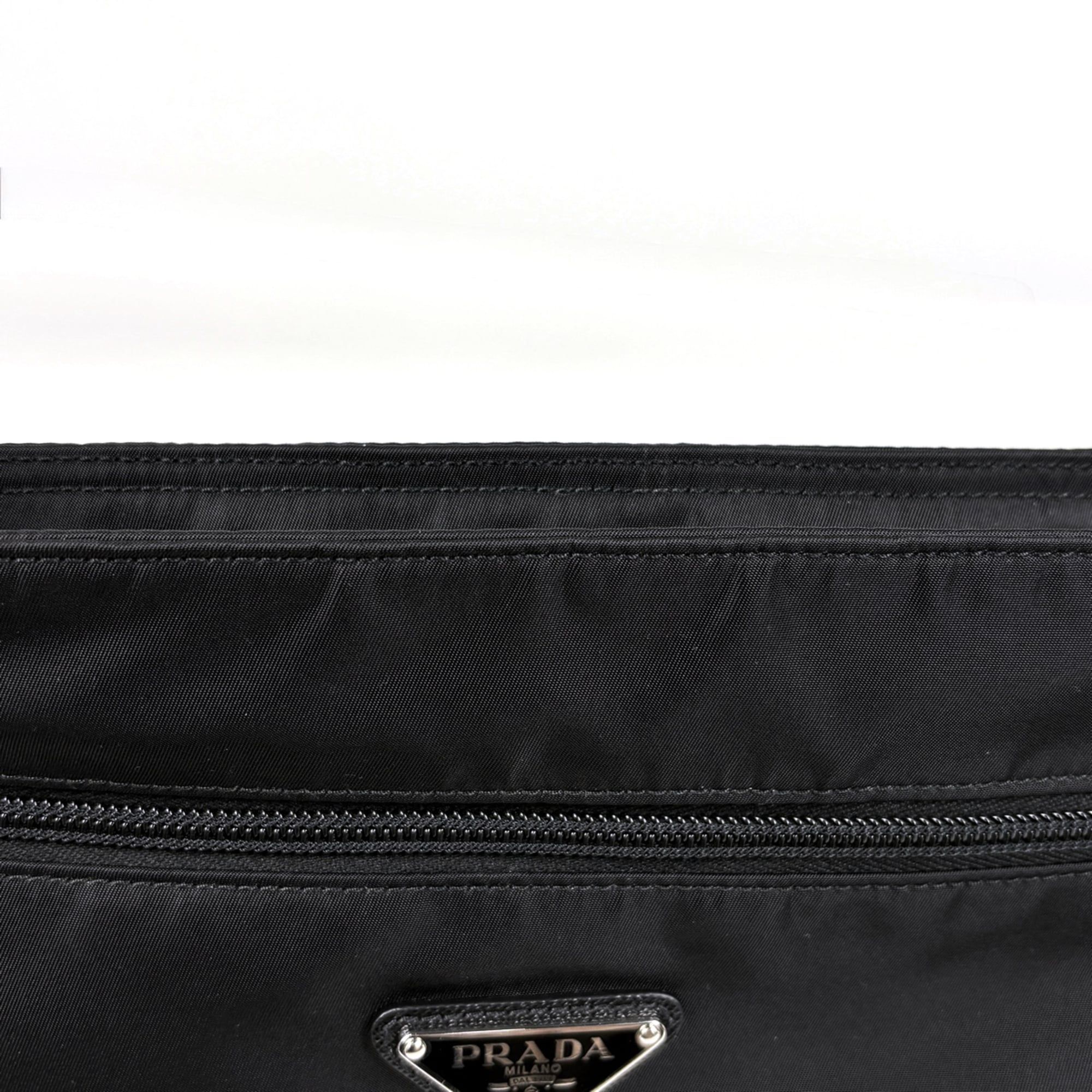 Nylon Shoulder Bag (Pre-Owned) - Prada - Modalova