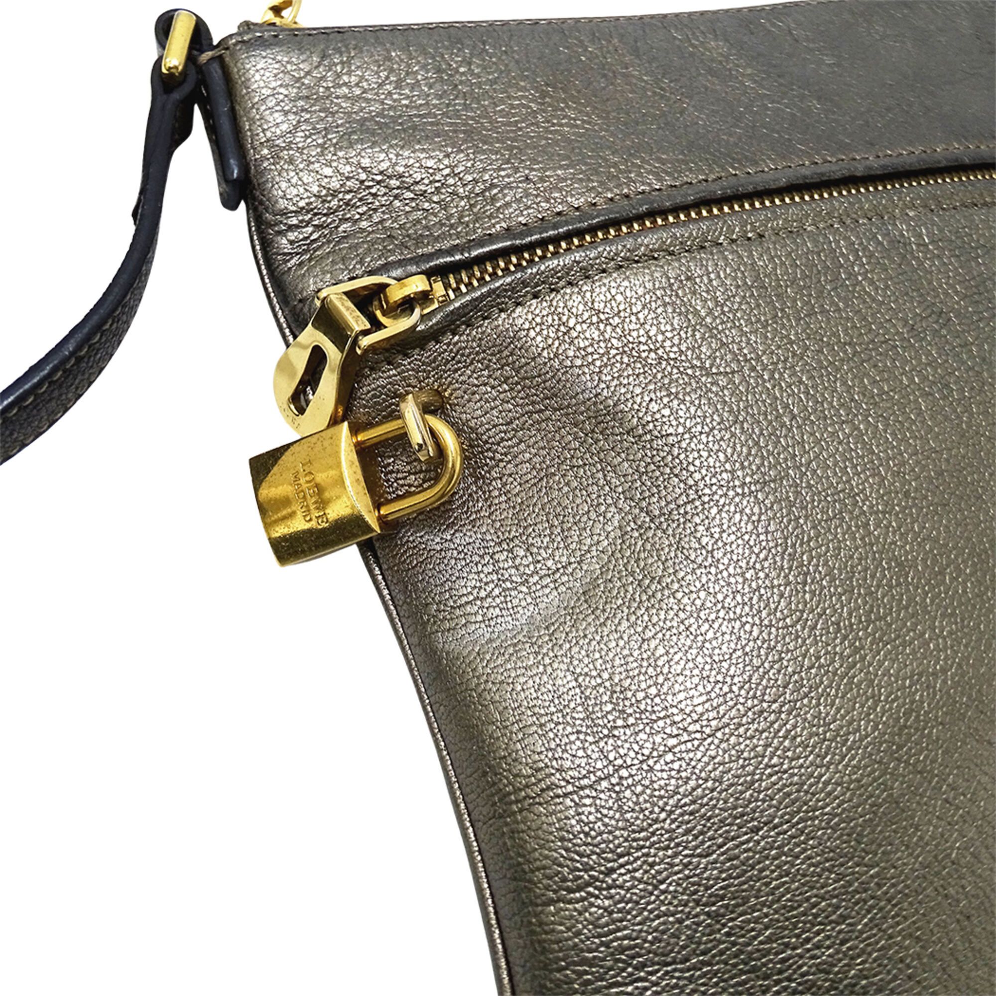 Leather Handbag Shoulder Bag (Pre-Owned) - Loewe - Modalova