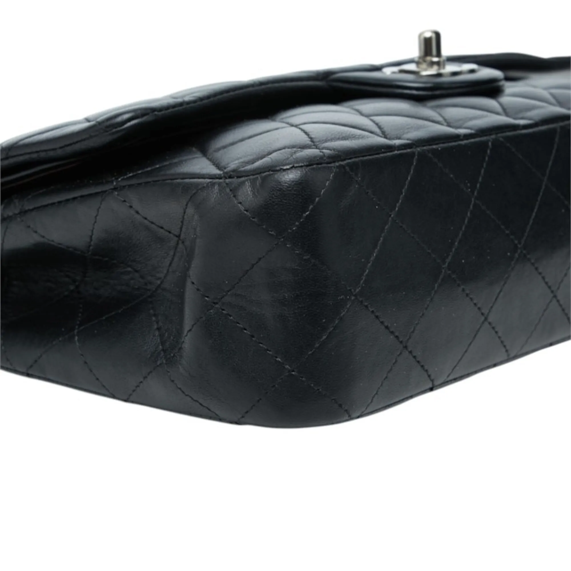 Leather Shoulder Bag (Pre-Owned) - Chanel - Modalova