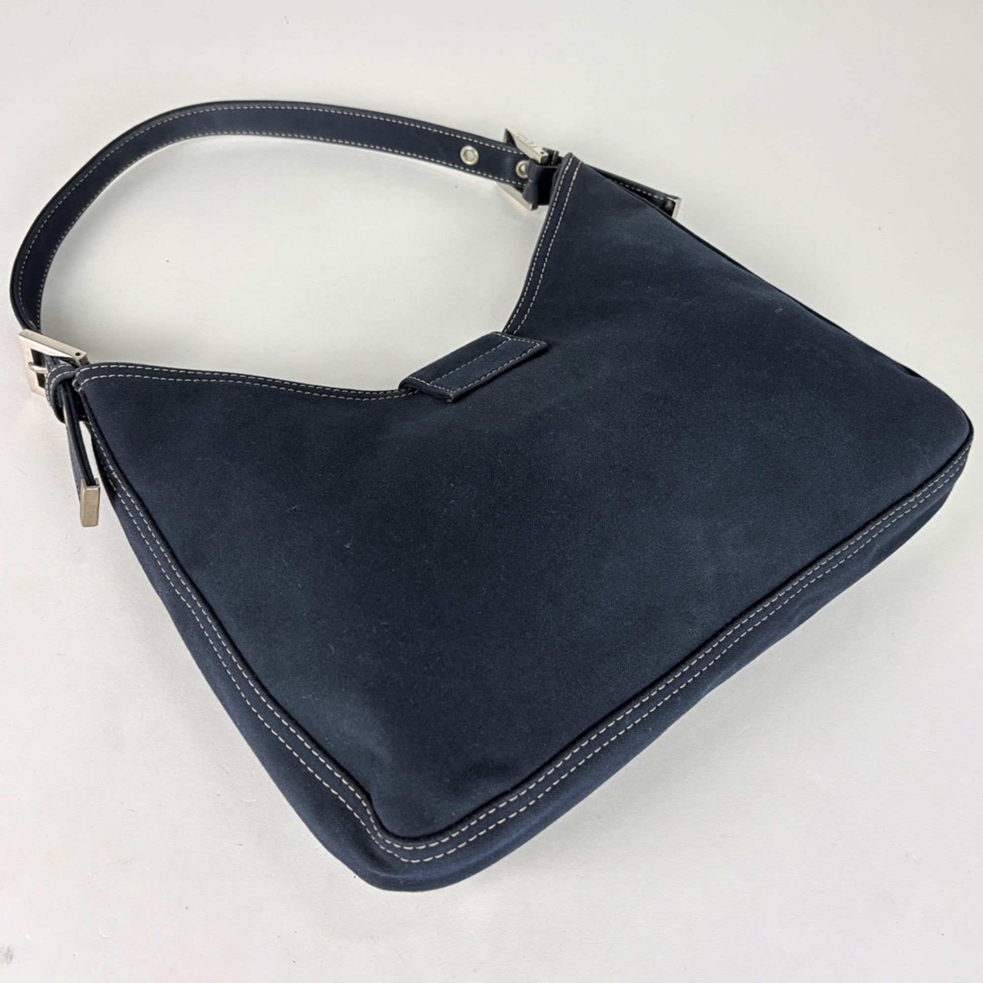 Canvas Shoulder Bag (Pre-Owned) - Fendi - Modalova