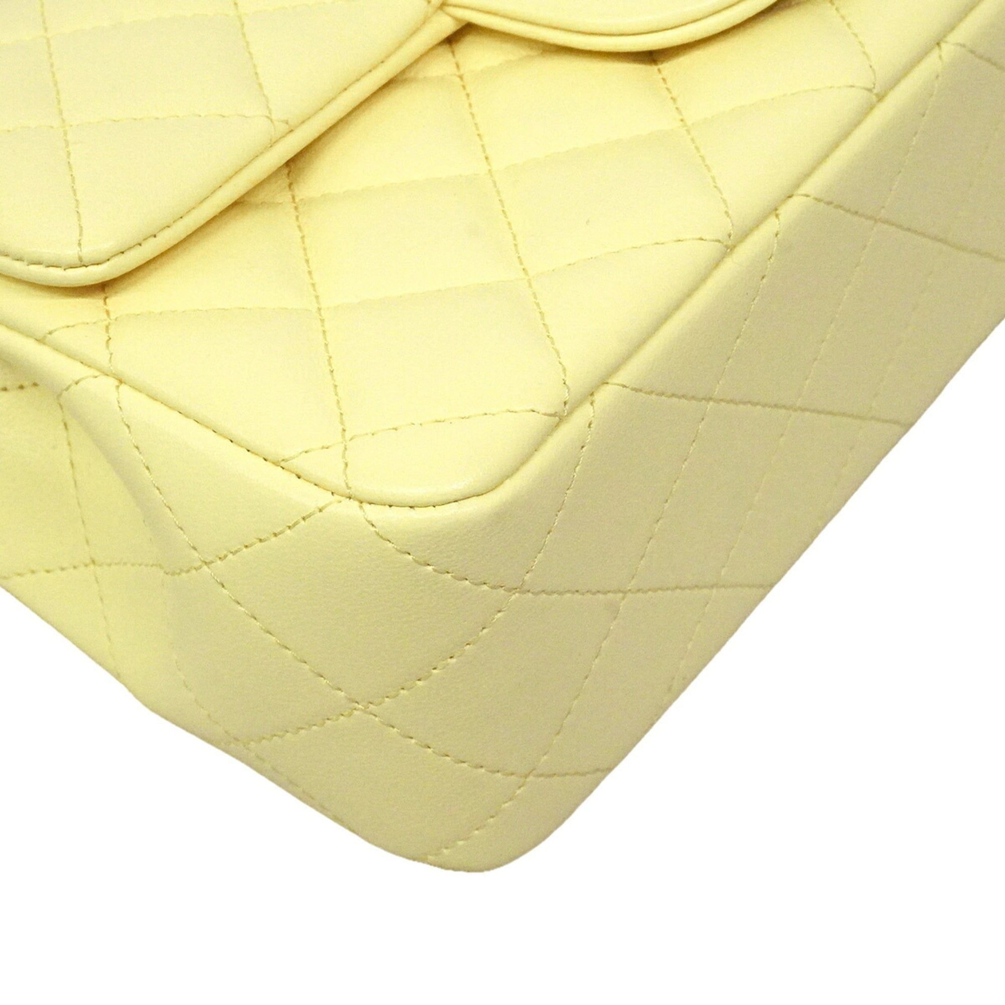 Leather Shoulder Bag (Pre-Owned) - Chanel - Modalova