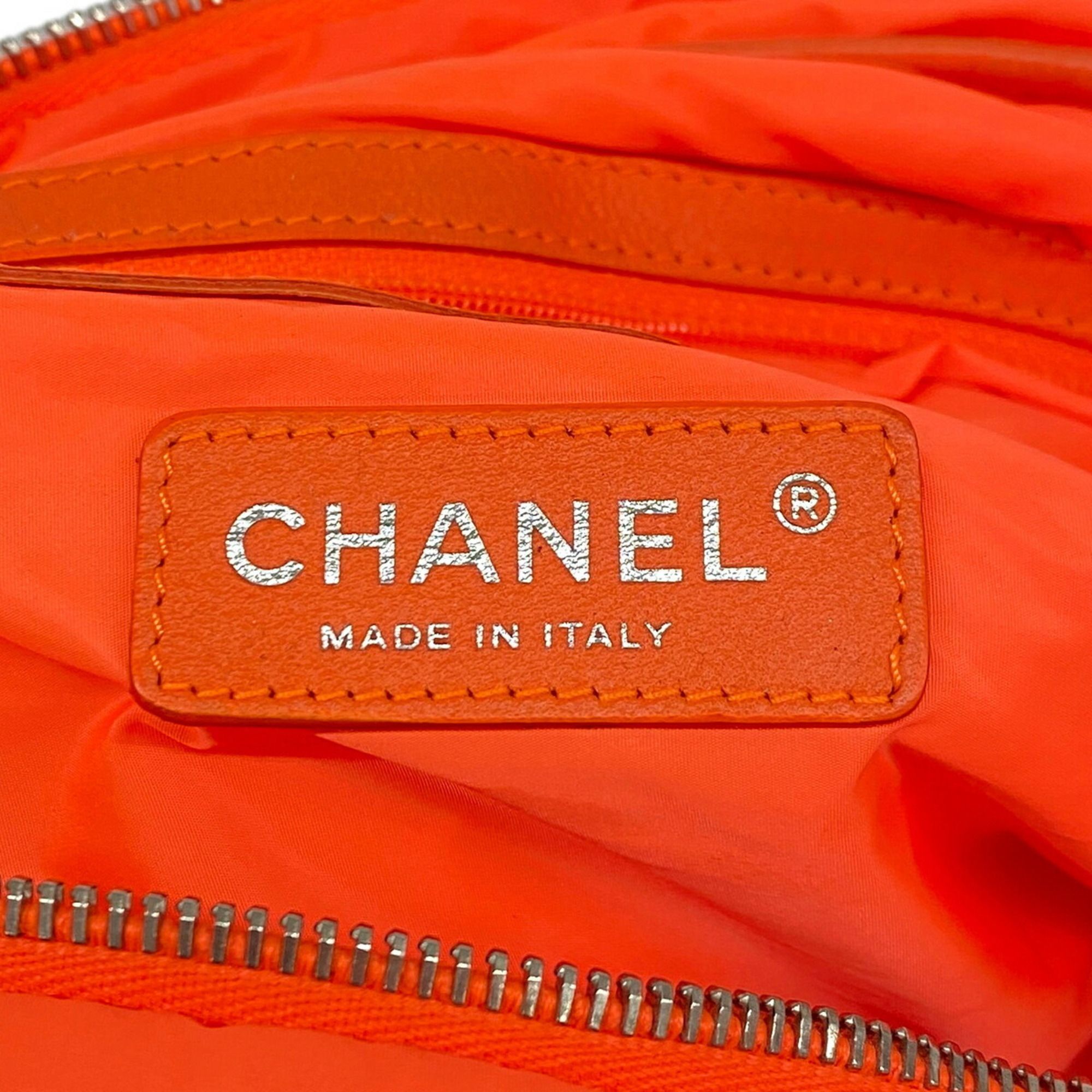 Nylon Shoulder Bag (Pre-Owned) - Chanel - Modalova