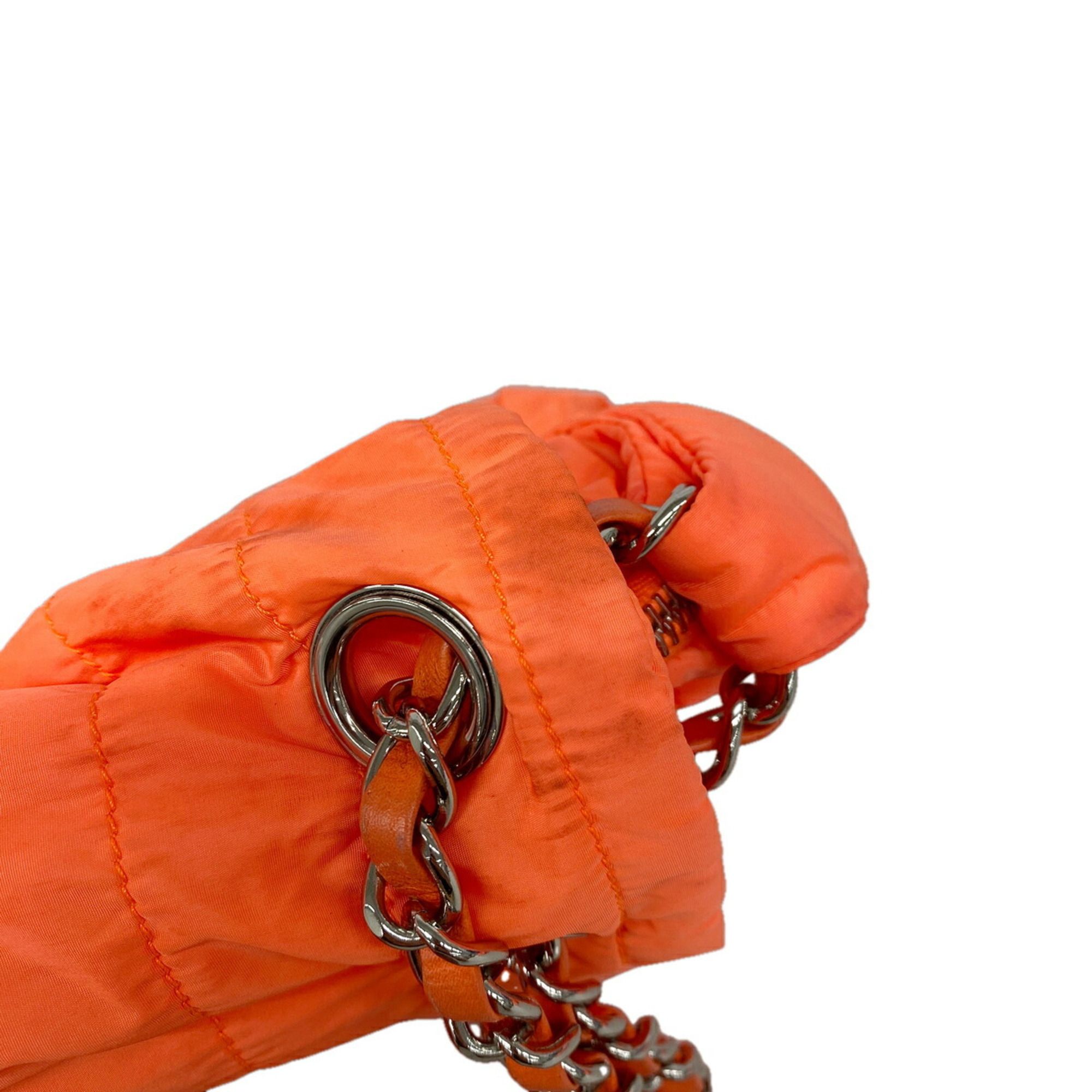 Nylon Shoulder Bag (Pre-Owned) - Chanel - Modalova