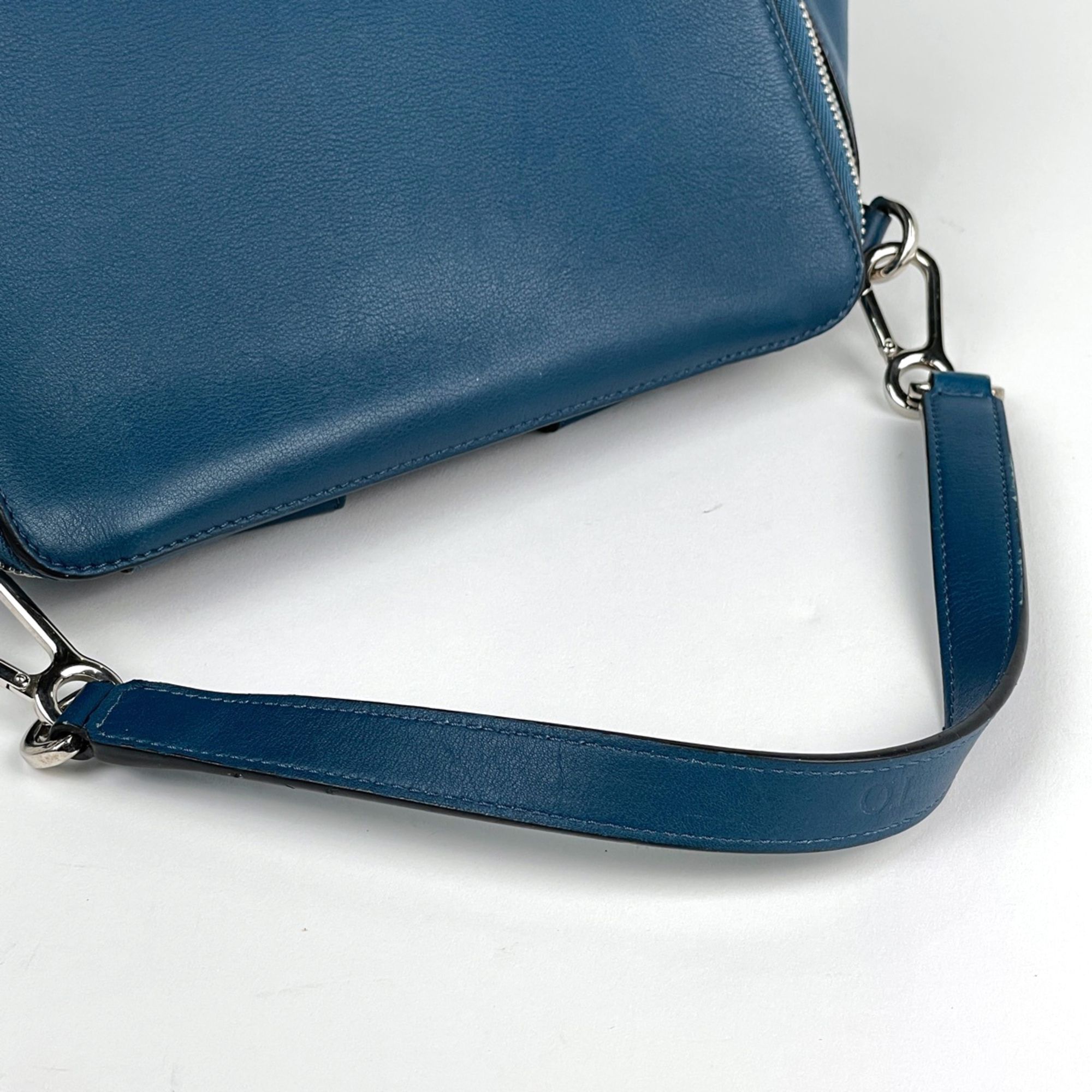 Leather Backpack (Pre-Owned) - Loewe - Modalova