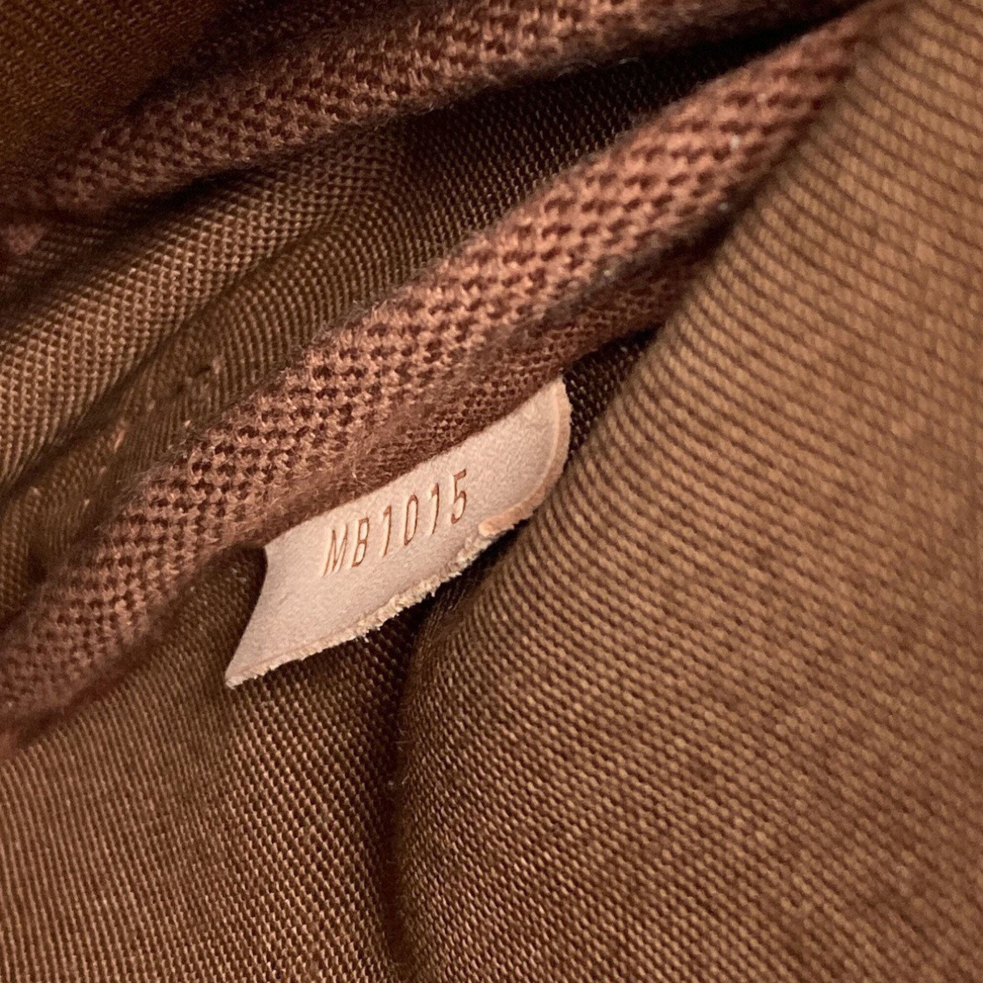 Canvas Shoulder Bag (Pre-Owned) - Louis Vuitton - Modalova