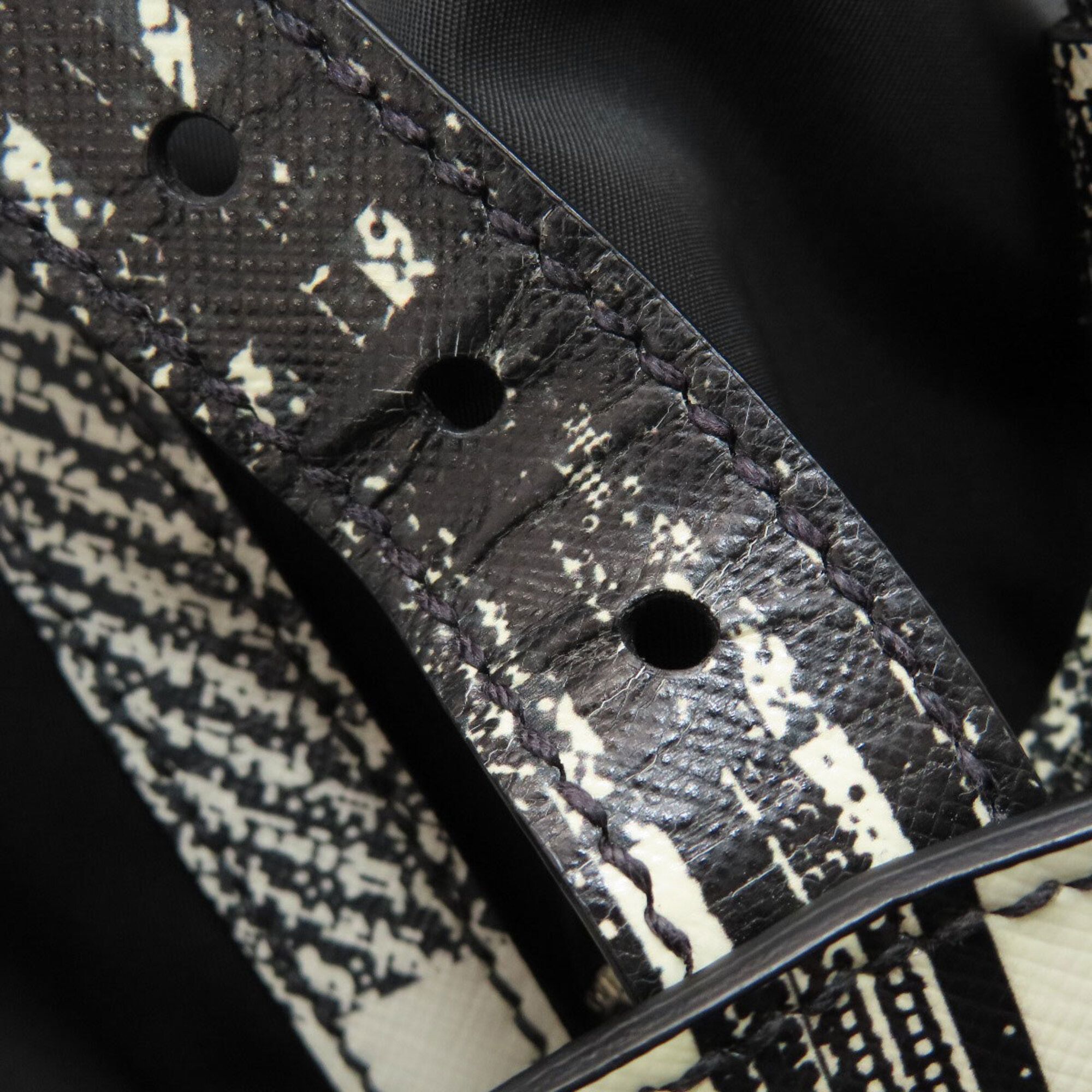 Nylon Backpack (Pre-Owned) - Prada - Modalova