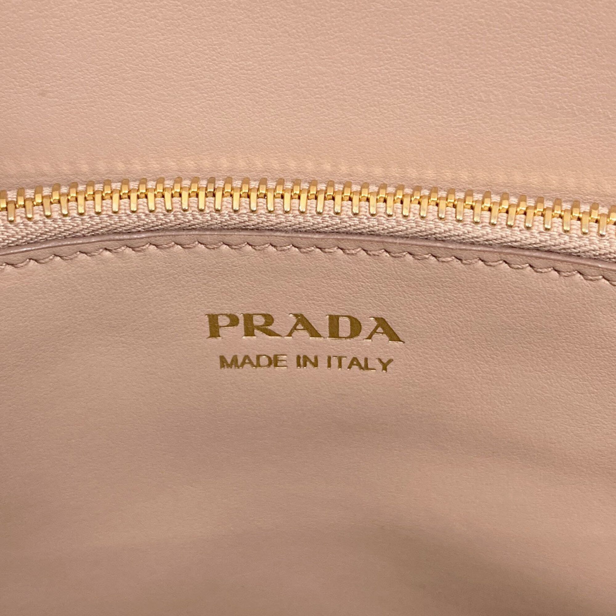 Leather Handbag (Pre-Owned) - Prada - Modalova