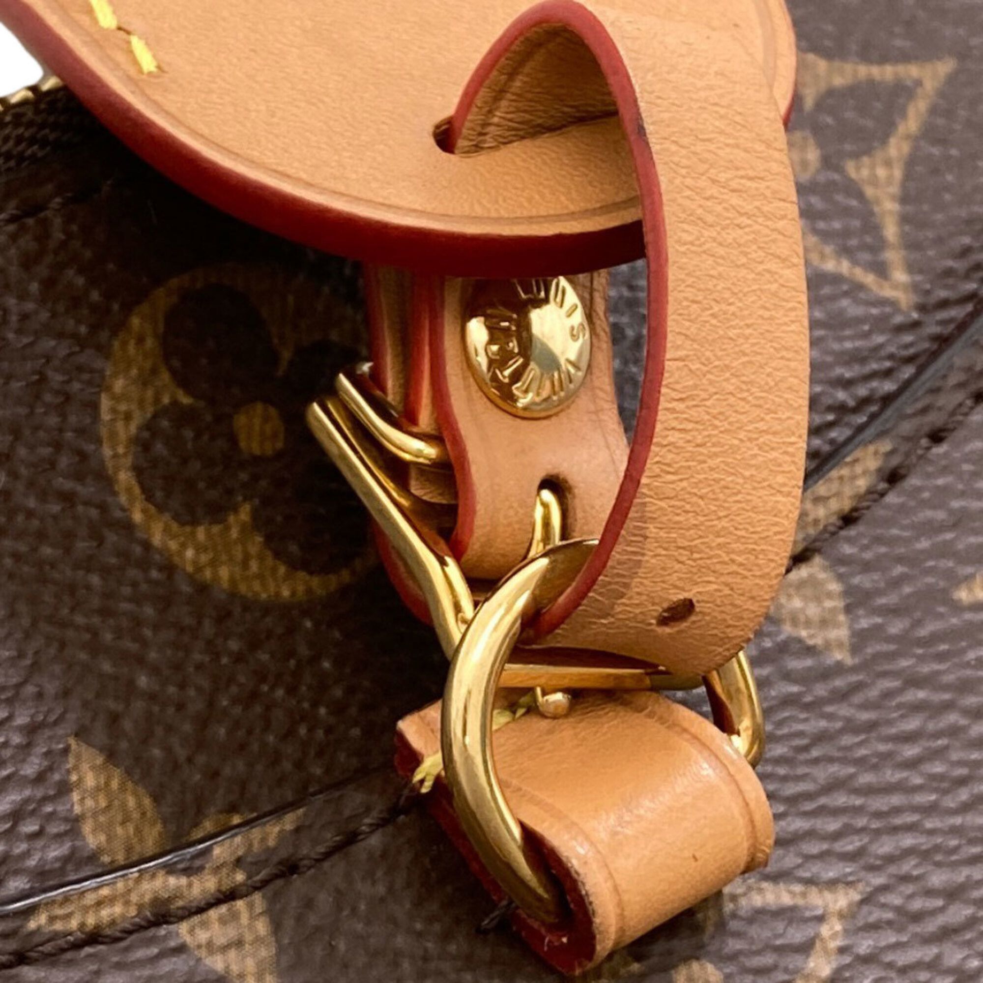 Canvas Shoulder Bag (Pre-Owned) - Louis Vuitton - Modalova