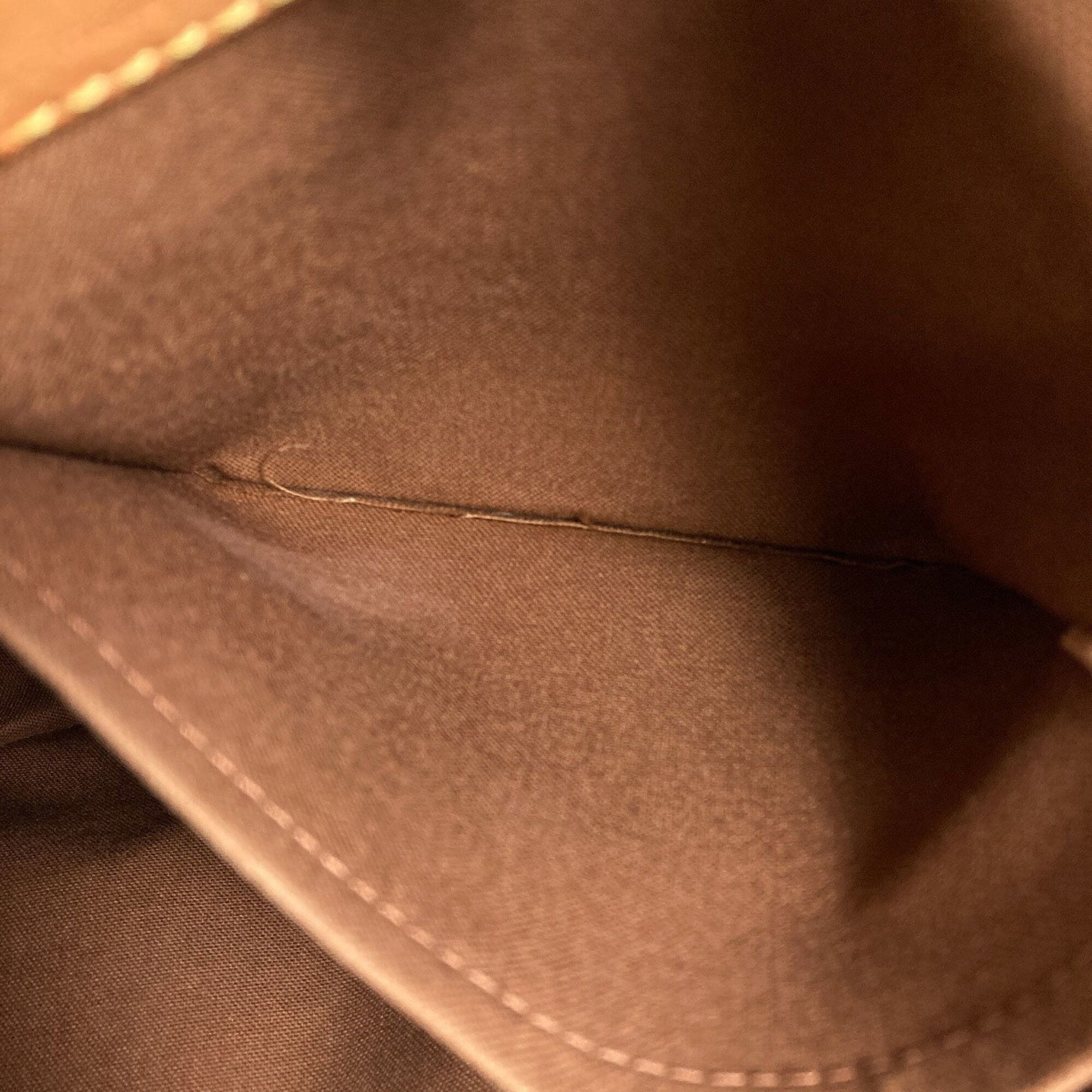 Canvas Shoulder Bag (Pre-Owned) - Louis Vuitton - Modalova