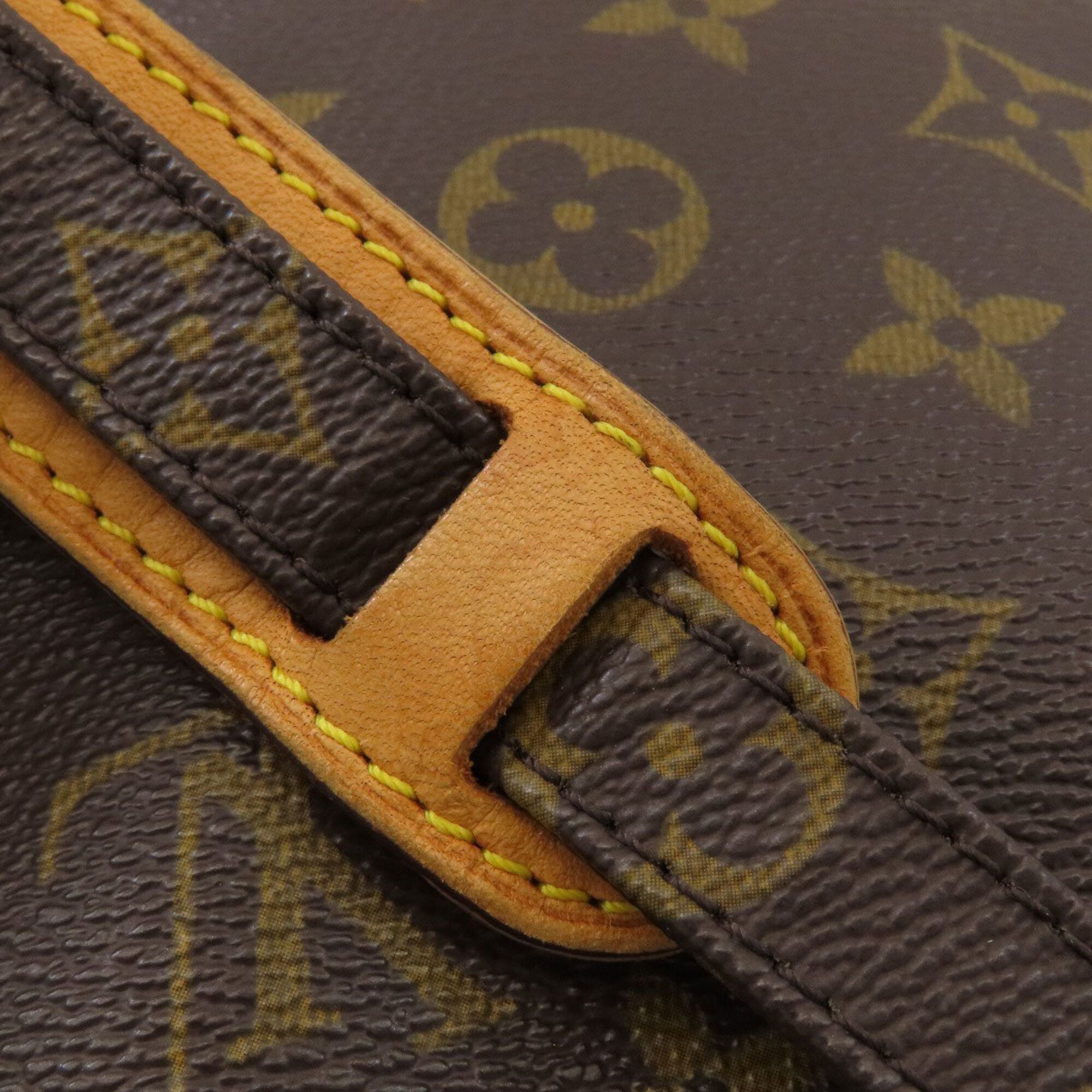 Canvas Shoulder Bag (Pre-Owned) - Louis Vuitton - Modalova