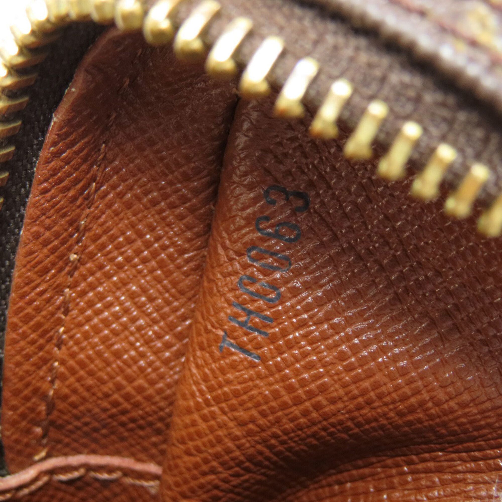 Canvas Shoulder Bag (Pre-Owned) - Louis Vuitton - Modalova
