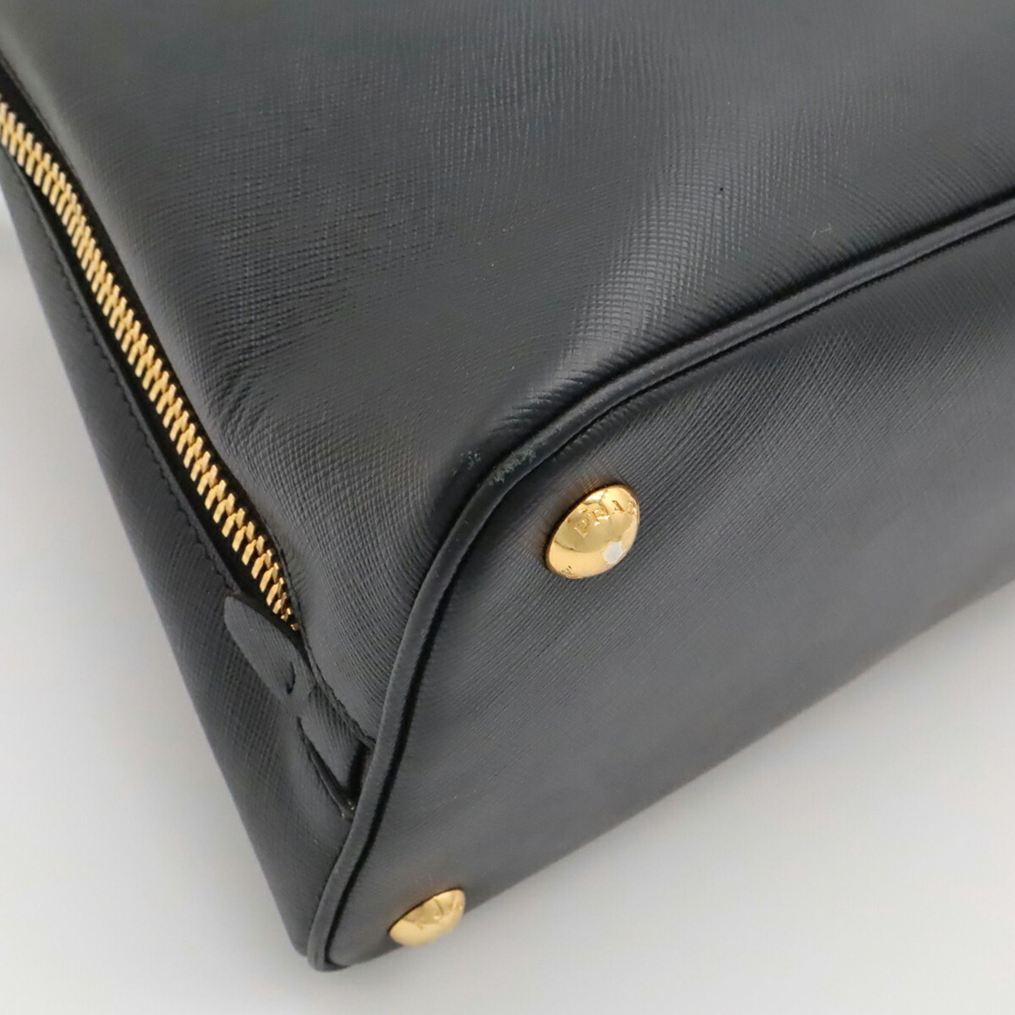Leather Handbag Shoulder Bag (Pre-Owned) - Prada - Modalova