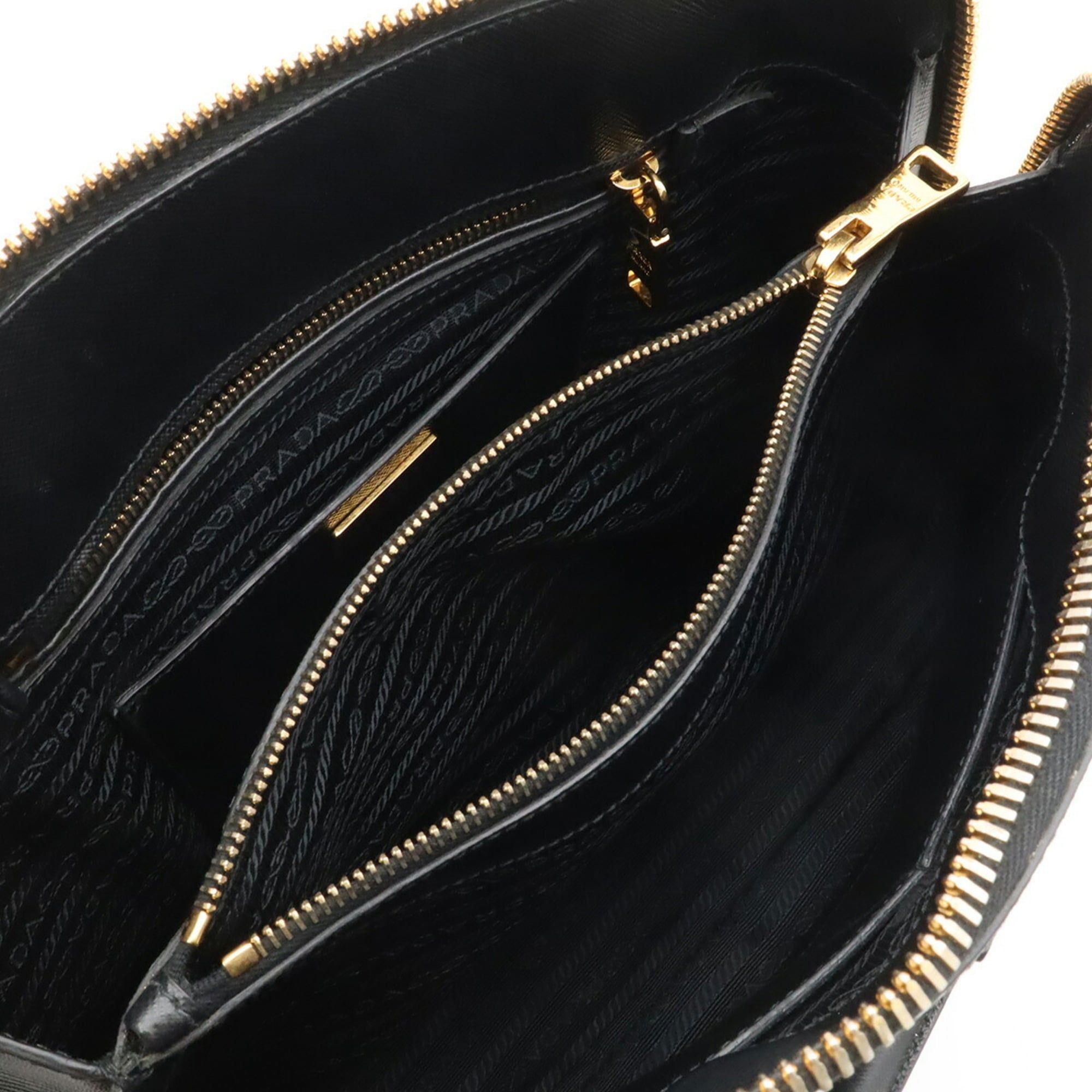Leather Handbag Shoulder Bag (Pre-Owned) - Prada - Modalova