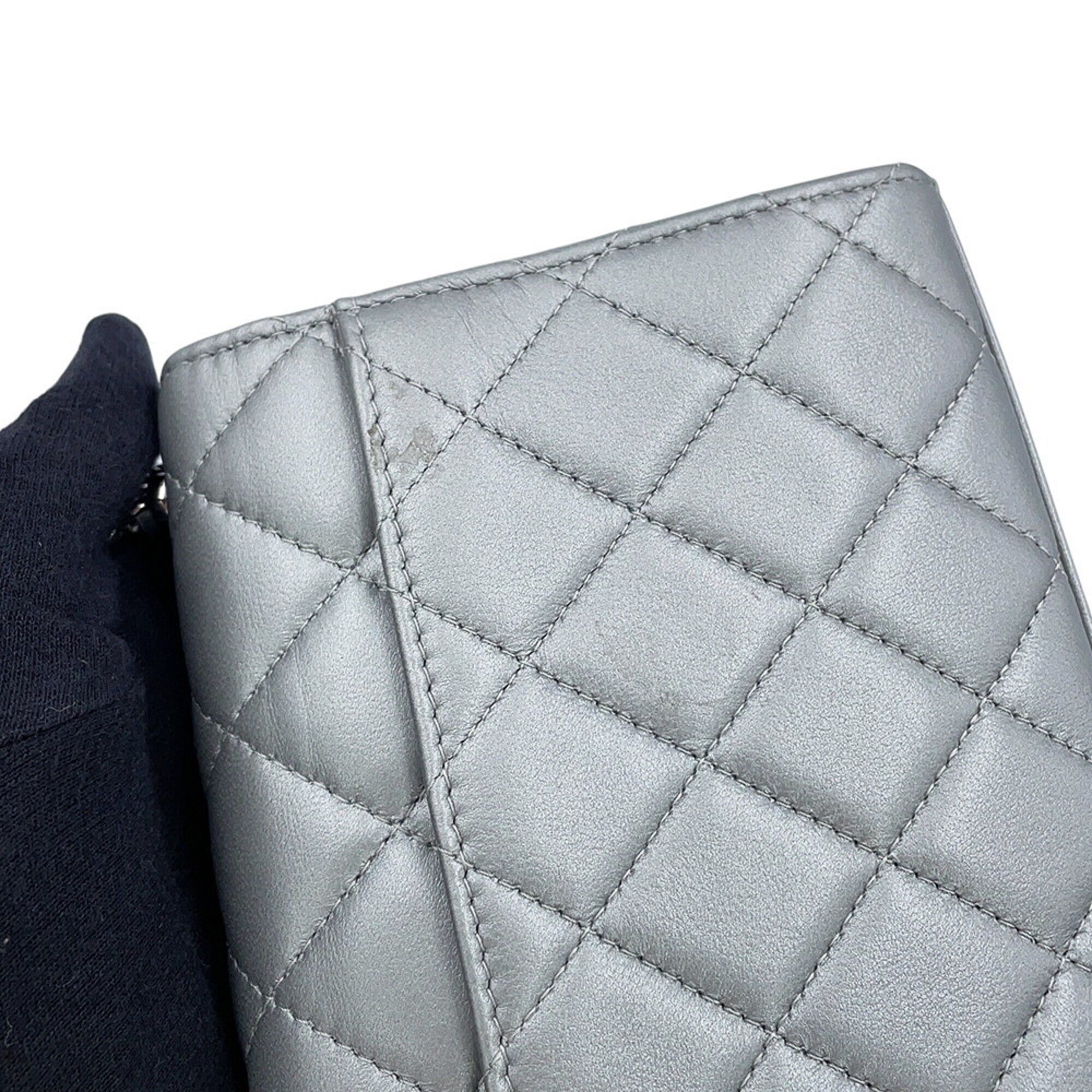 Matelasse Leather Handbag Shoulder Bag (Pre-Owned) - Chanel - Modalova