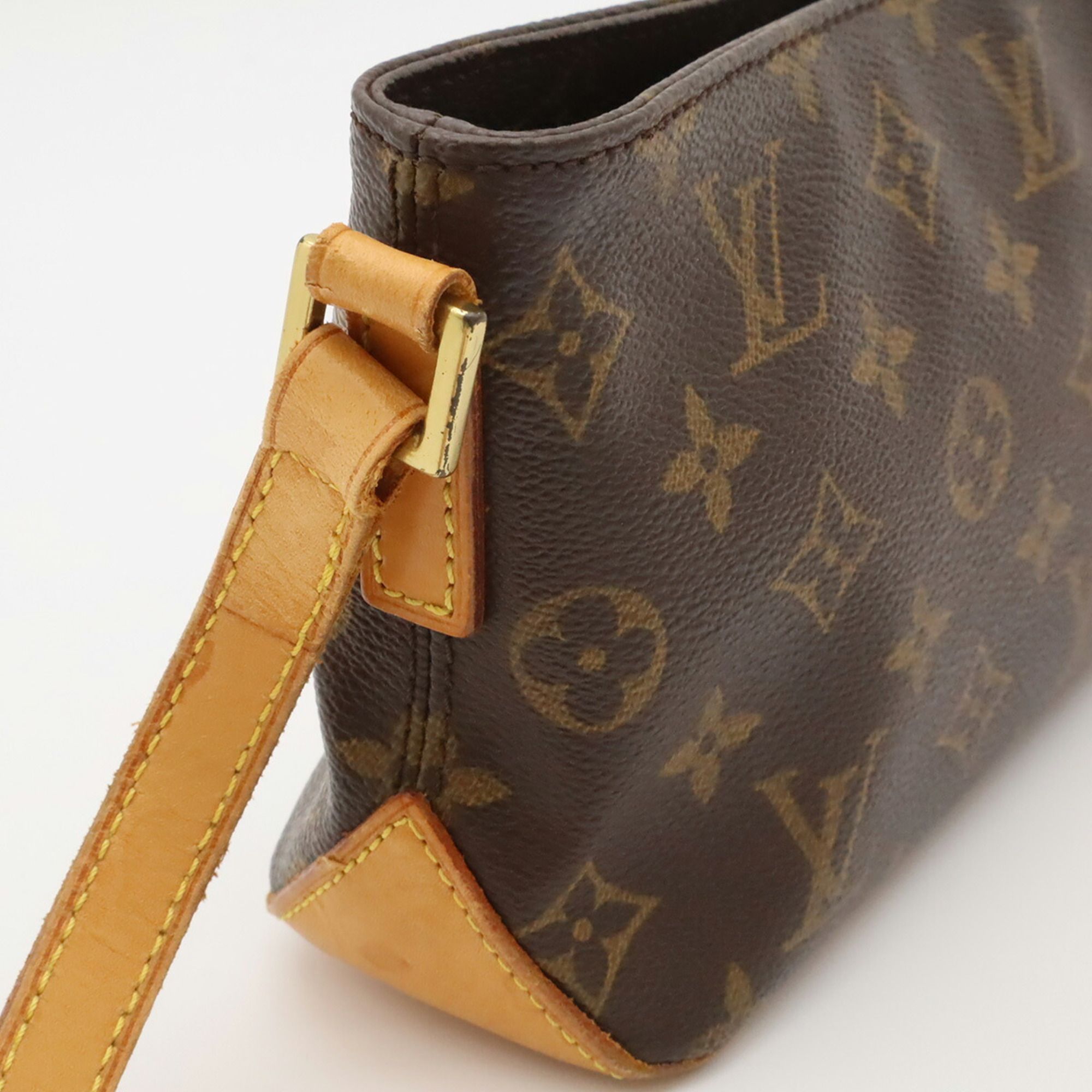 Monogram Canvas Pochette Shoulder Bag (Pre-Owned) - Louis Vuitton - Modalova