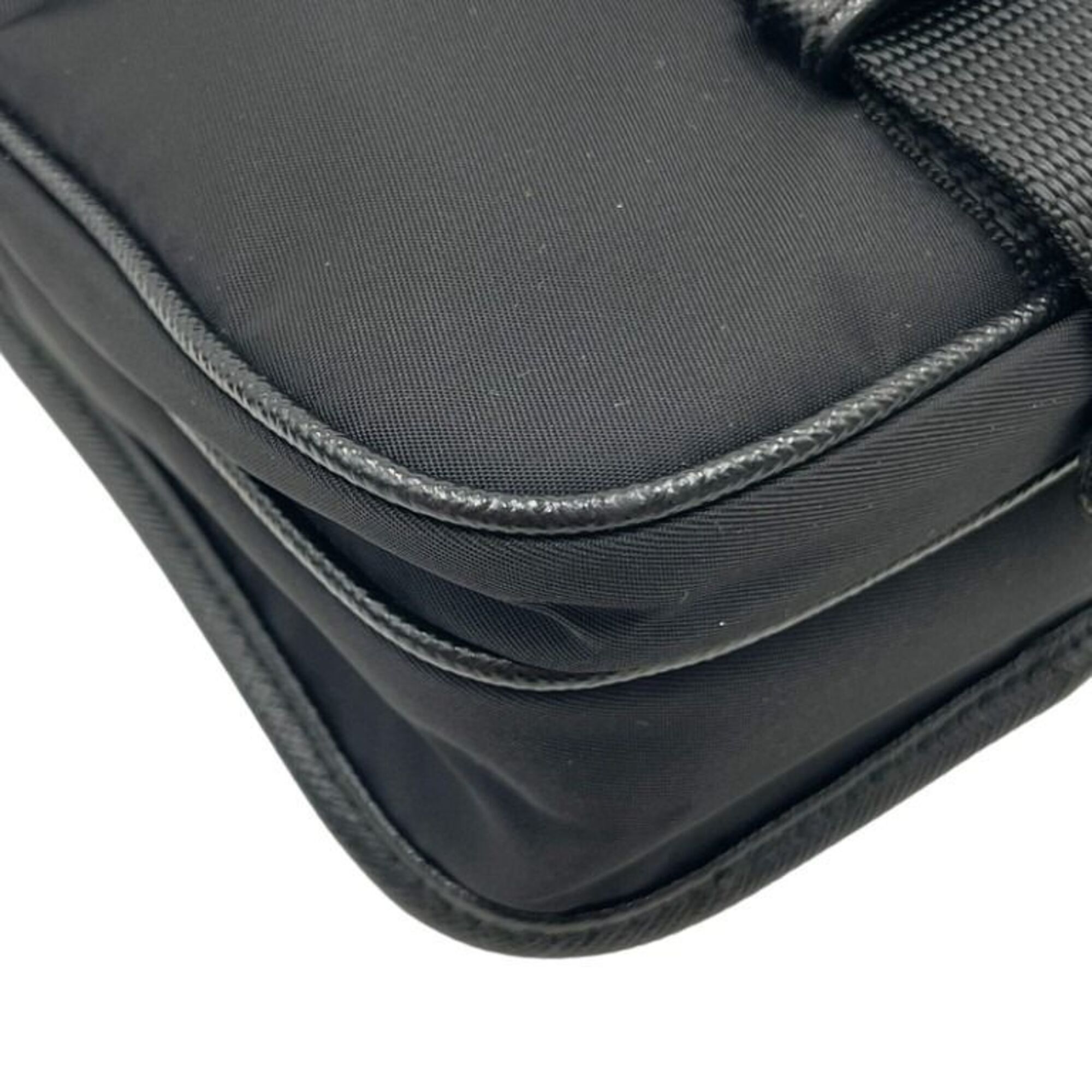 Nylon Shoulder Bag (Pre-Owned) - Prada - Modalova