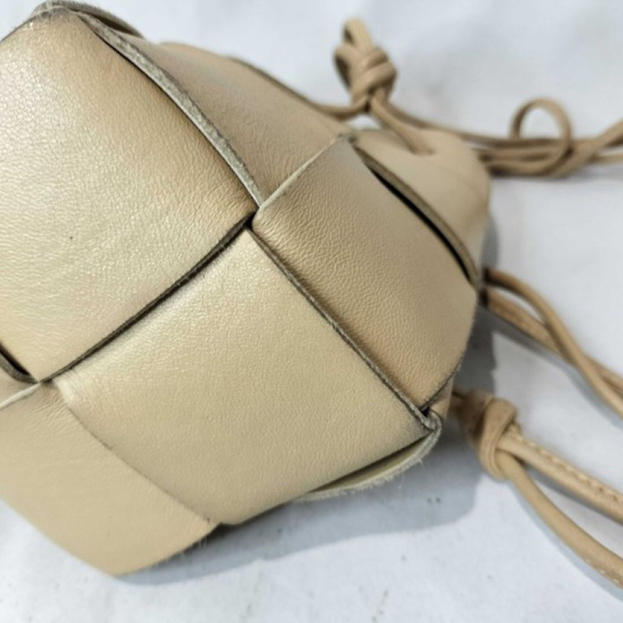 Leather Shoulder Bag (Pre-Owned) - Bottega Veneta - Modalova