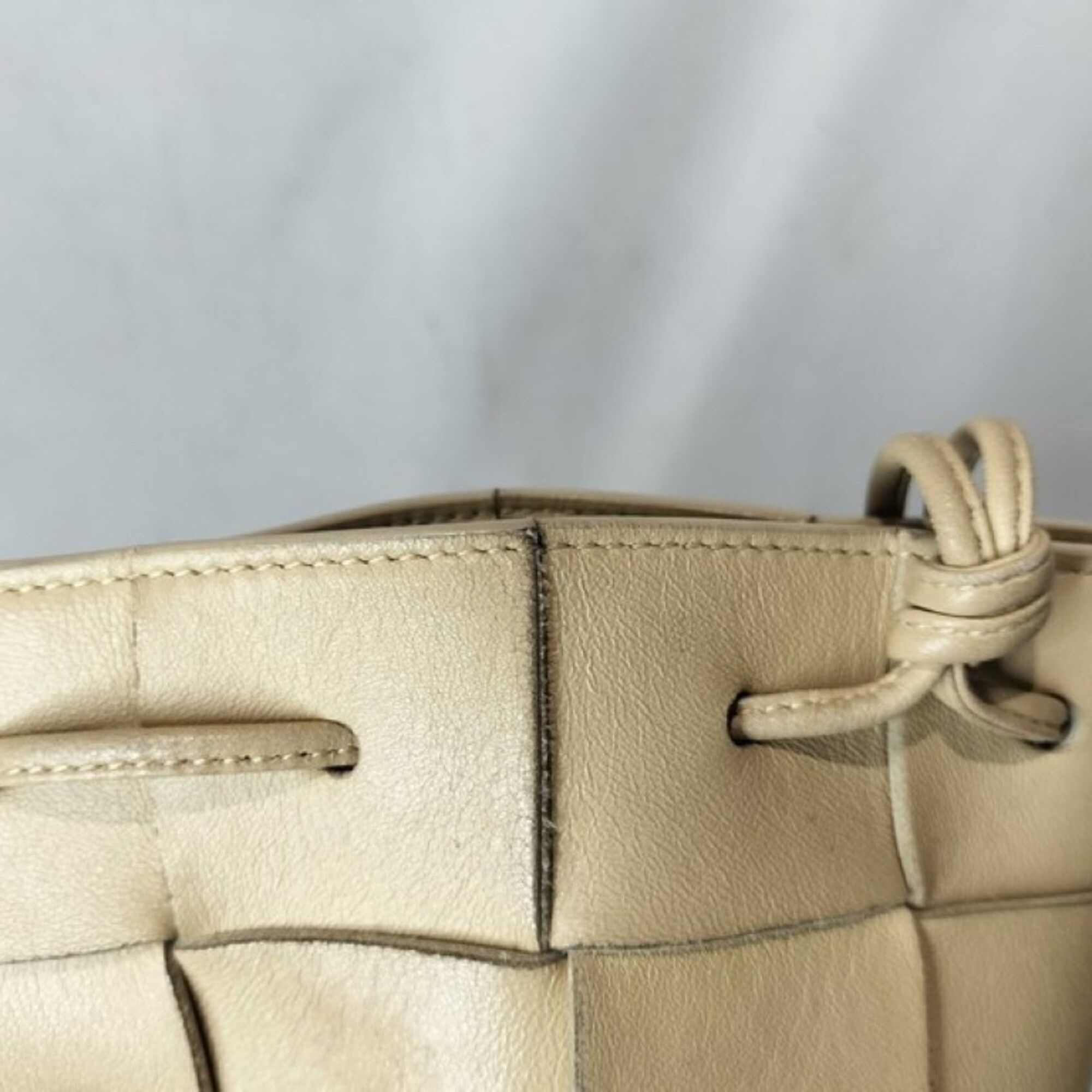 Leather Shoulder Bag (Pre-Owned) - Bottega Veneta - Modalova