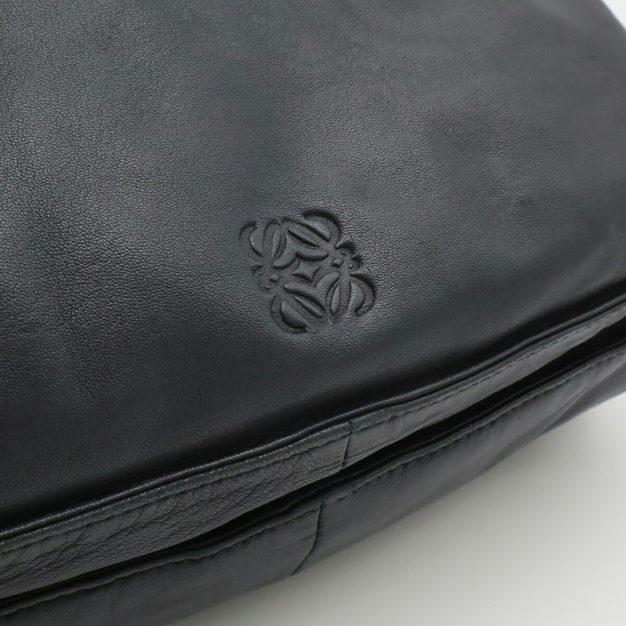 Leather Pochette Shoulder Bag (Pre-Owned) - Loewe - Modalova