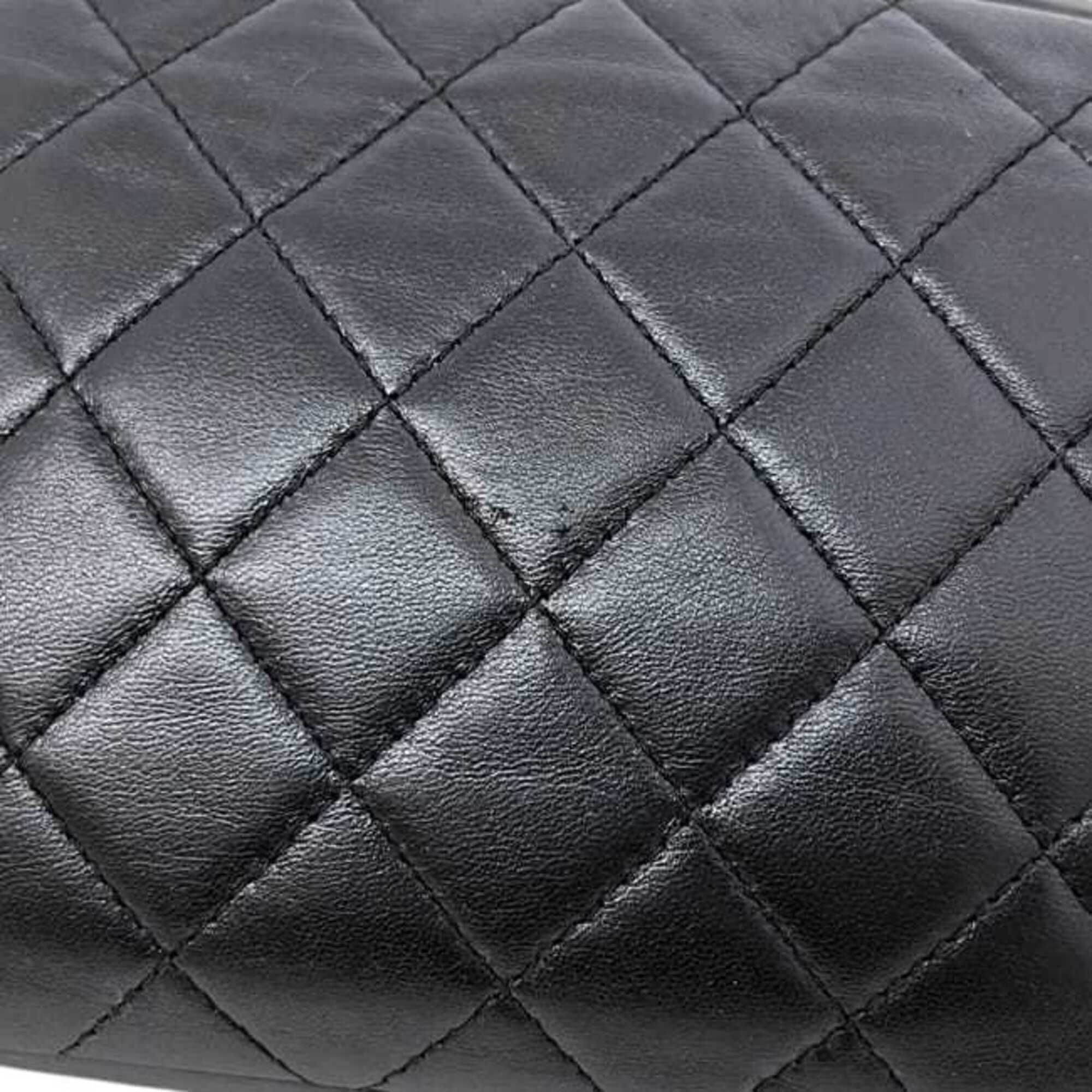 Leather Pouch (Pre-Owned) - Chanel - Modalova