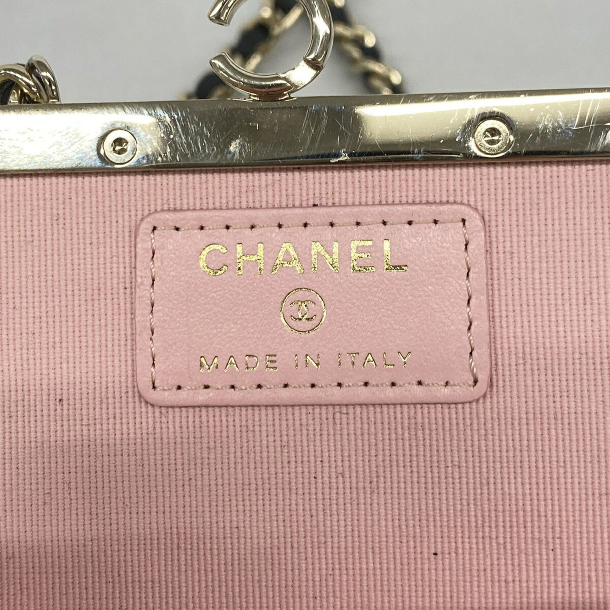 Plastic Leather Shoulder Bag (Pre-Owned) - Chanel - Modalova