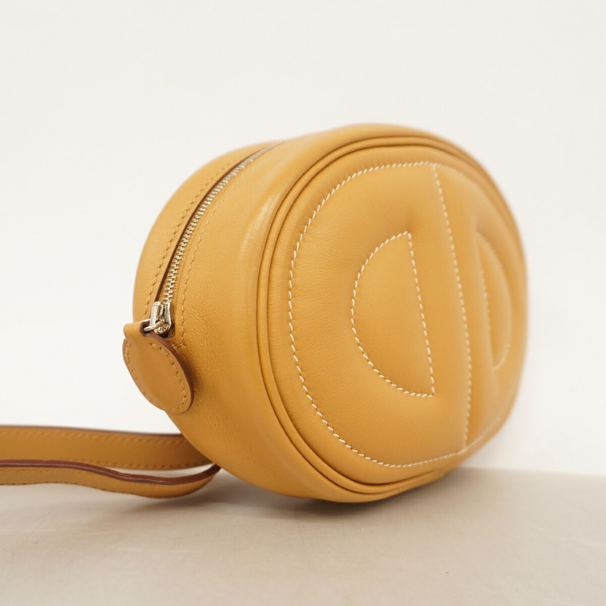 Swift Leather Shoulder Bag (Pre-Owned) - Hermes - Modalova
