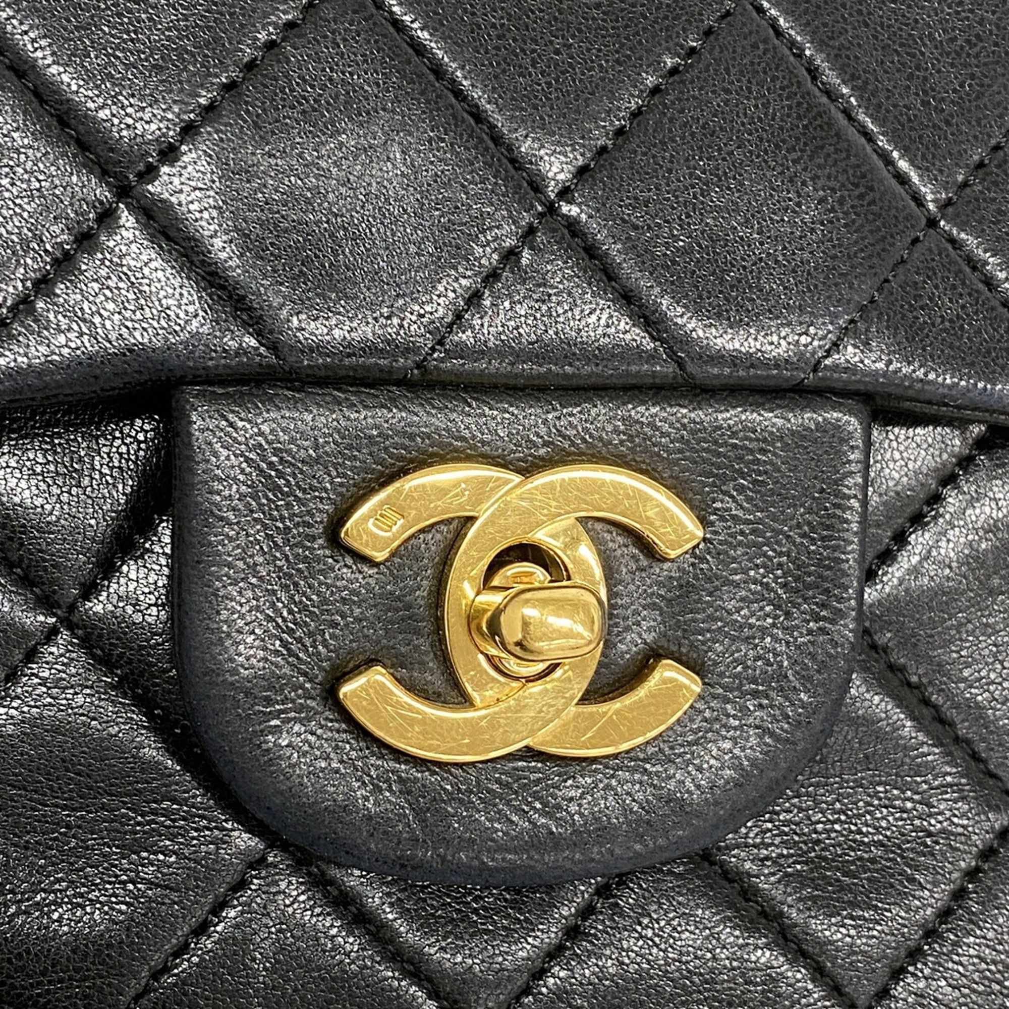 Leather Shoulder Bag (Pre-Owned) - Chanel - Modalova