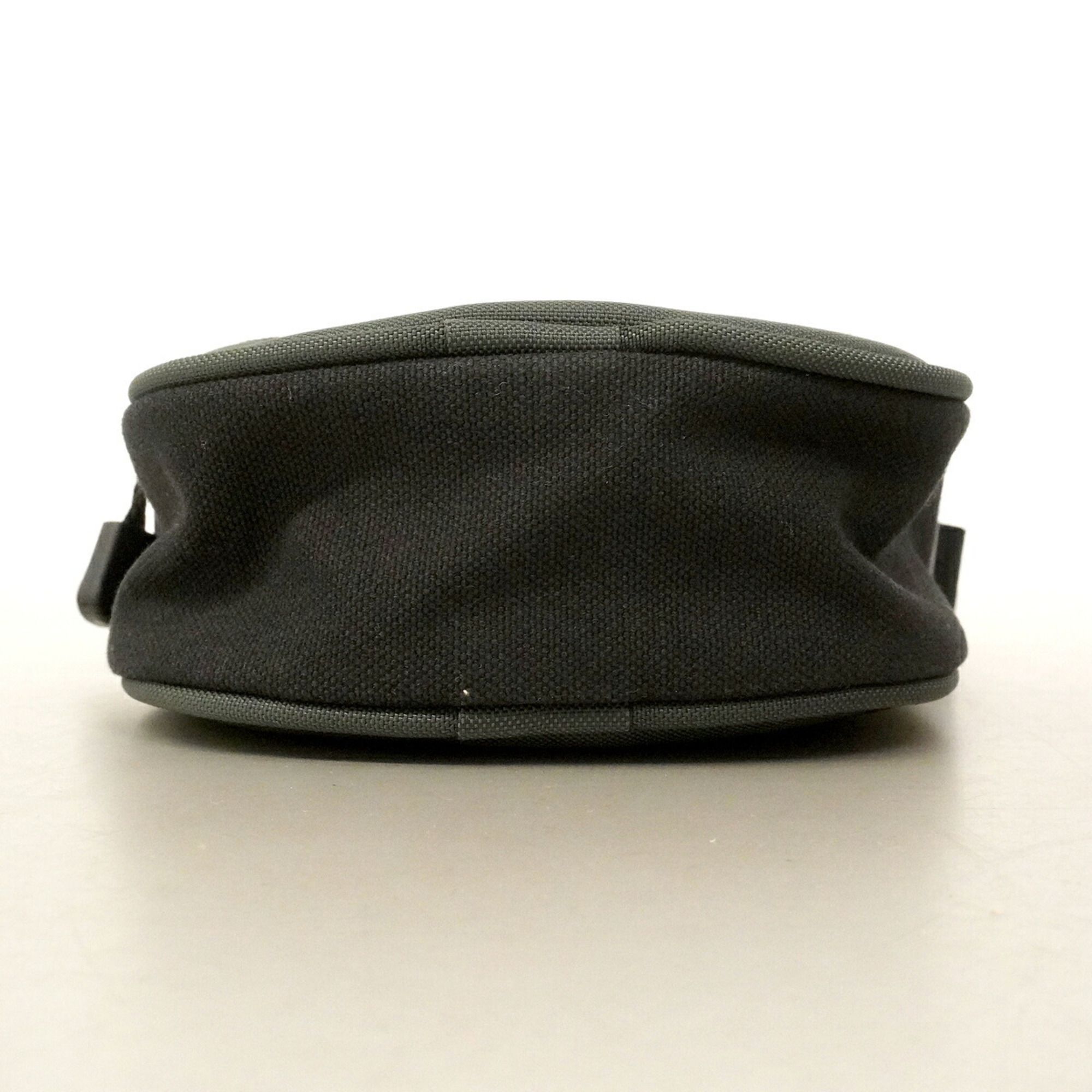 Nylon Shoulder Bag (Pre-Owned) - Chanel - Modalova