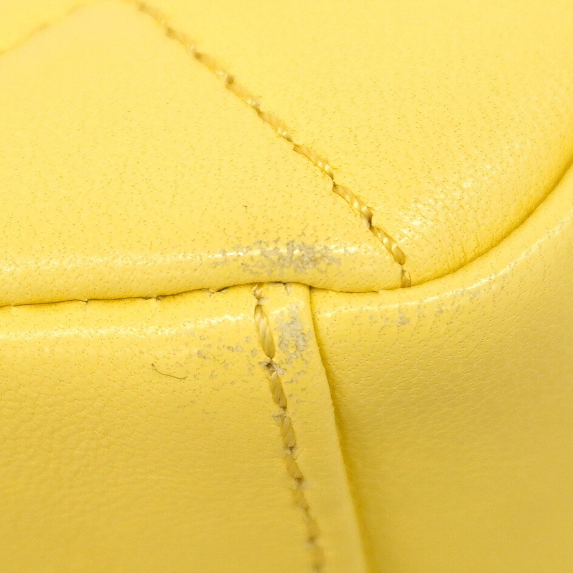 Leather Handbag (Pre-Owned) - Chanel - Modalova