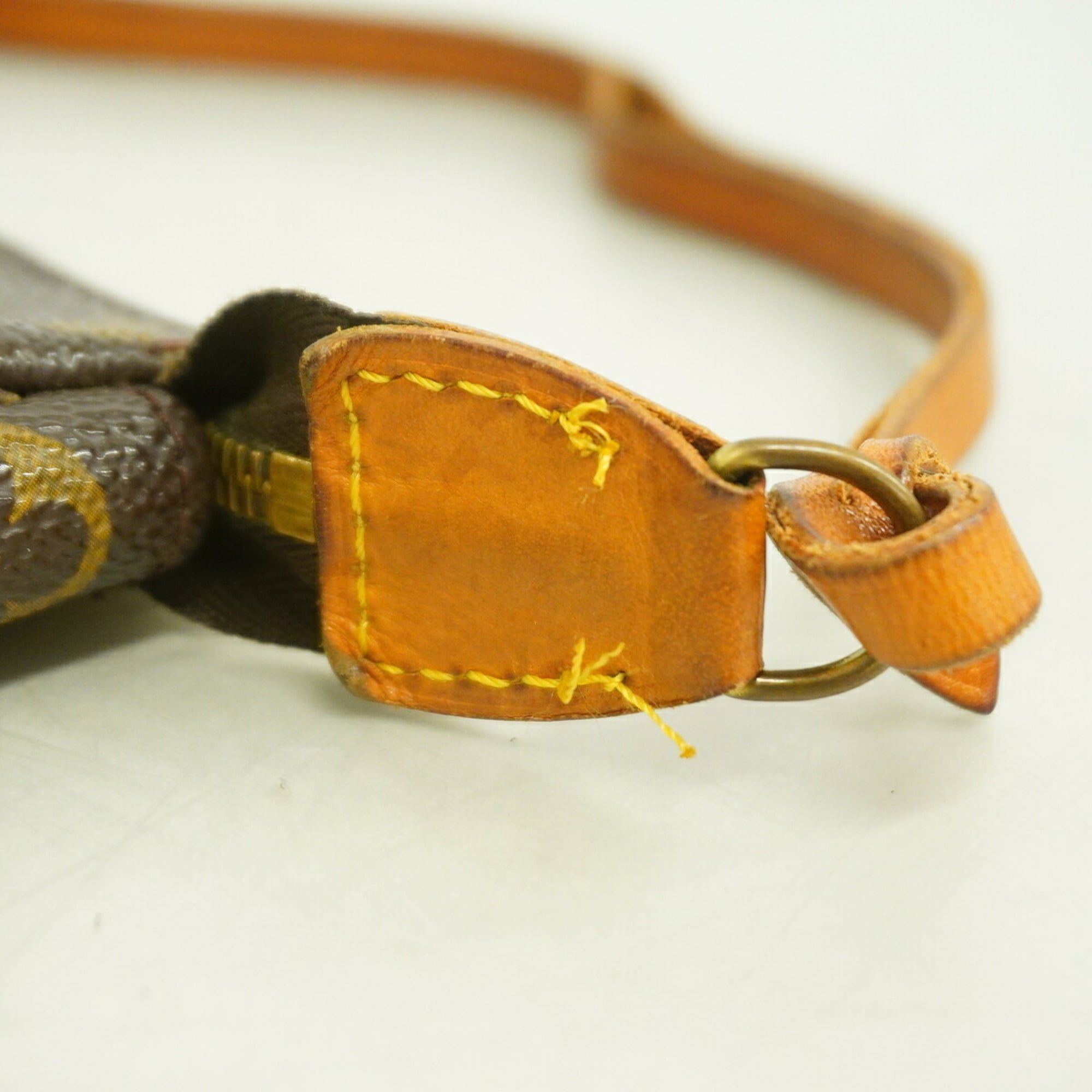 Pouch (Pre-Owned) - Louis Vuitton - Modalova