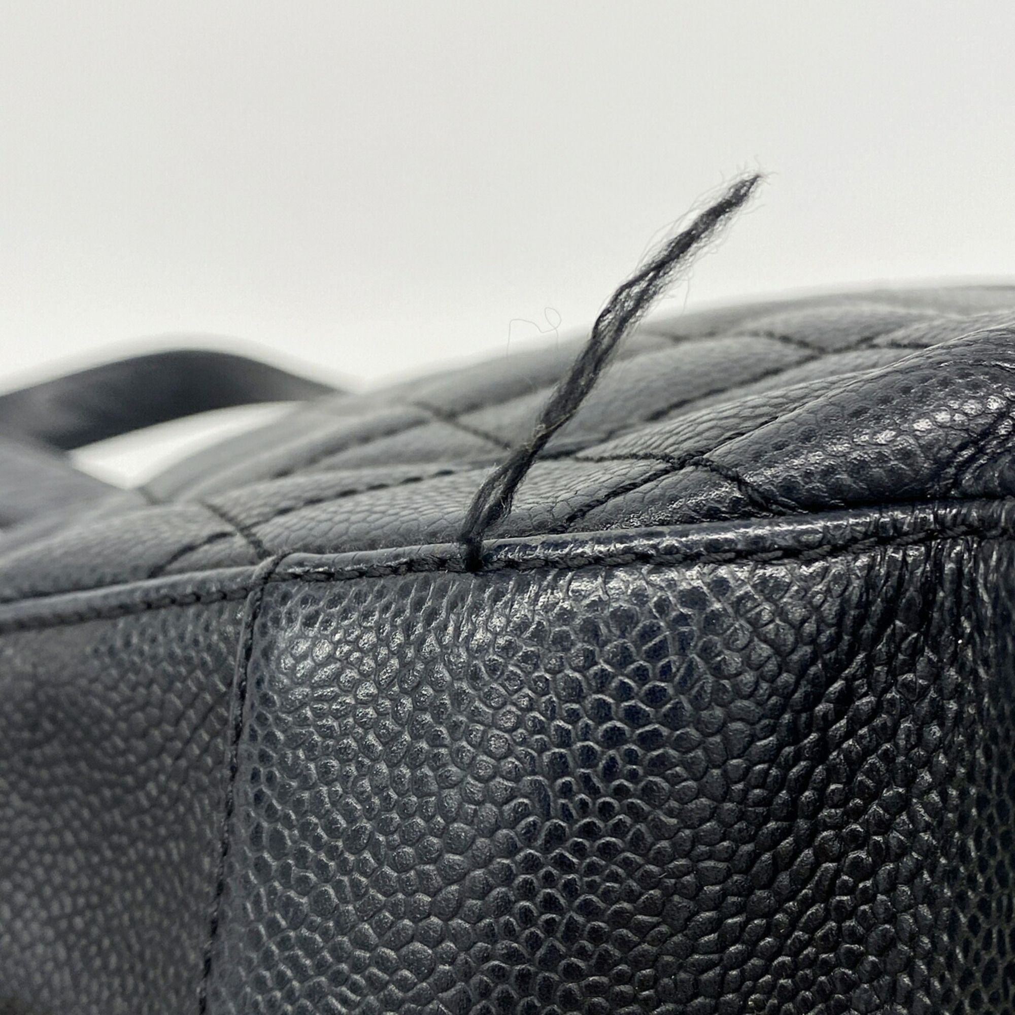 Grained Calfskin Handbag (Pre-Owned) - Chanel - Modalova