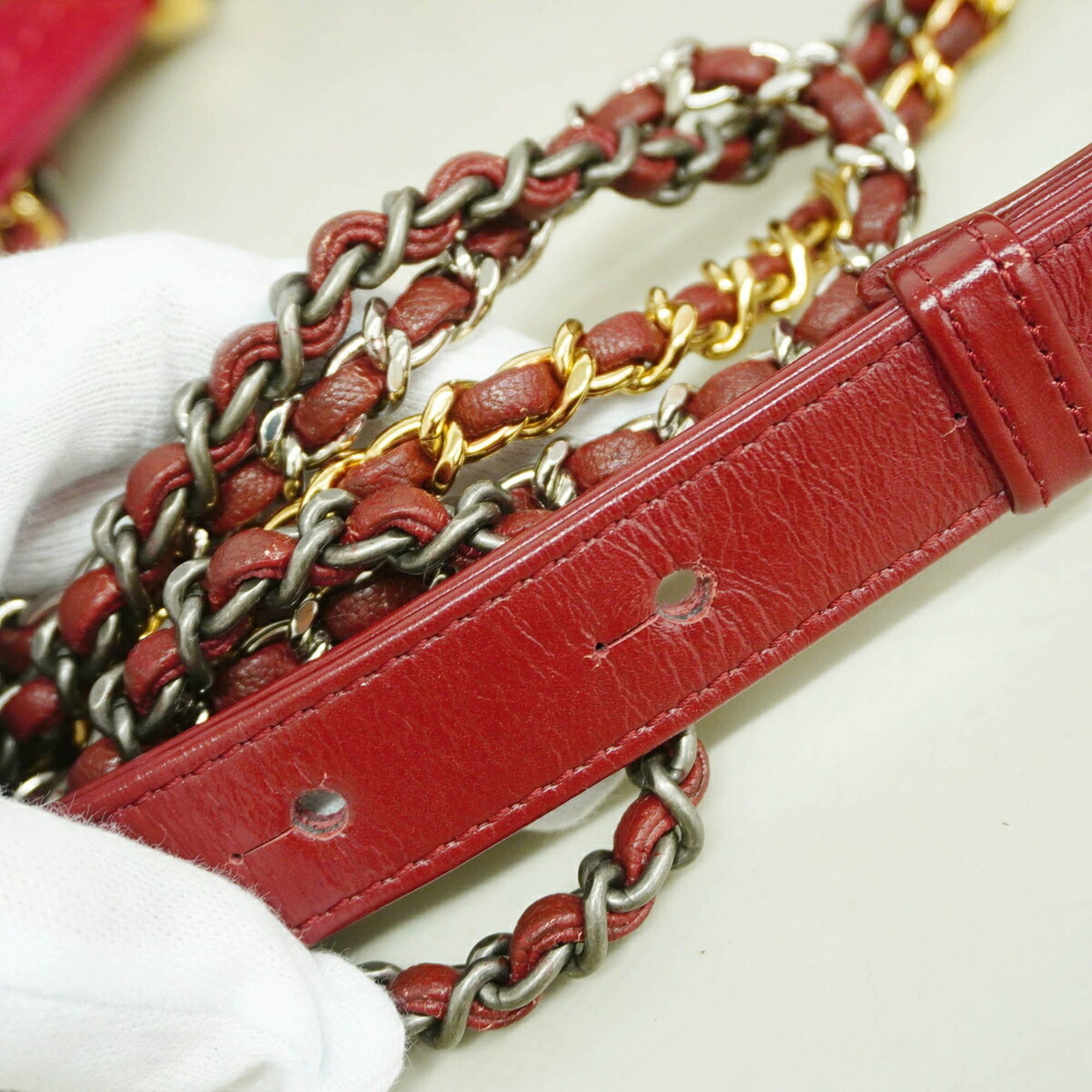 Suede Shoulder Bag (Pre-Owned) - Chanel - Modalova