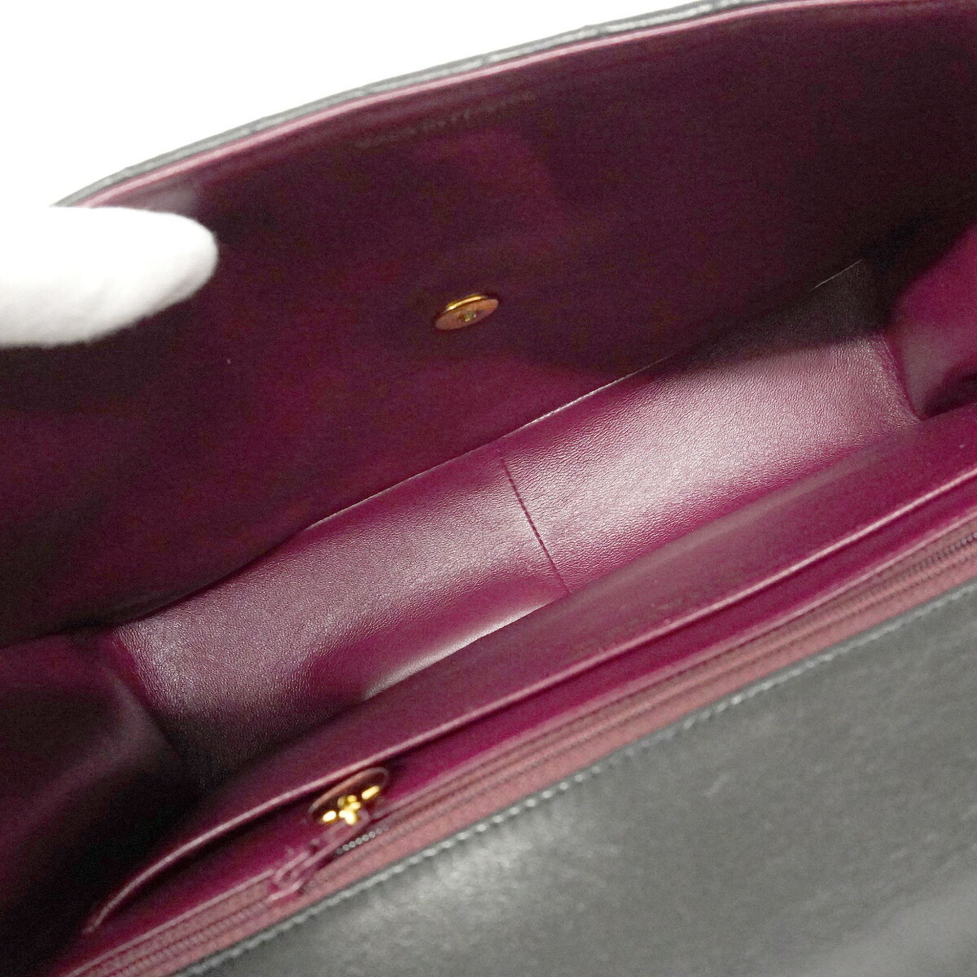 Leather Shoulder Bag (Pre-Owned) - Chanel - Modalova