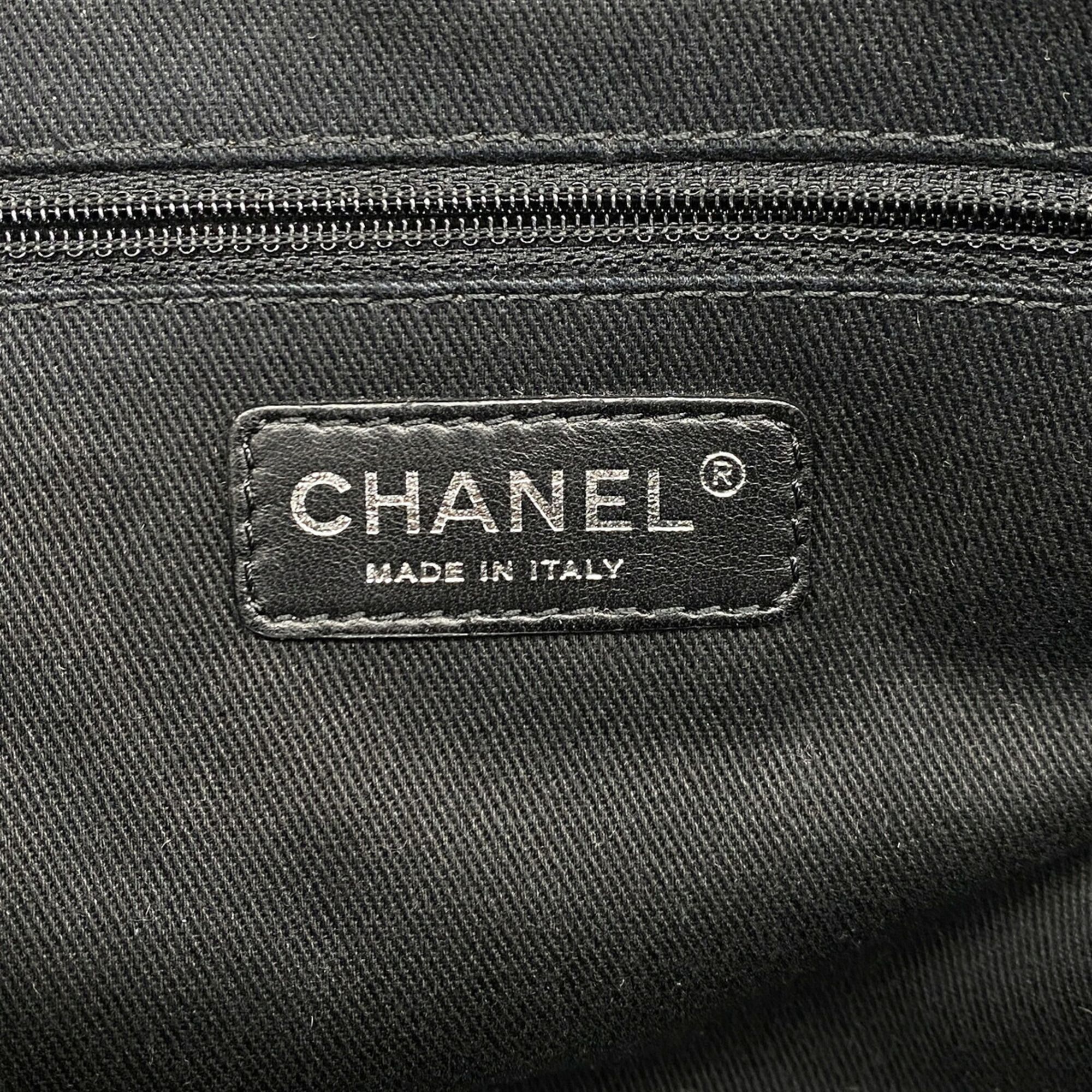 Leather Shoulder Bag (Pre-Owned) - Chanel - Modalova