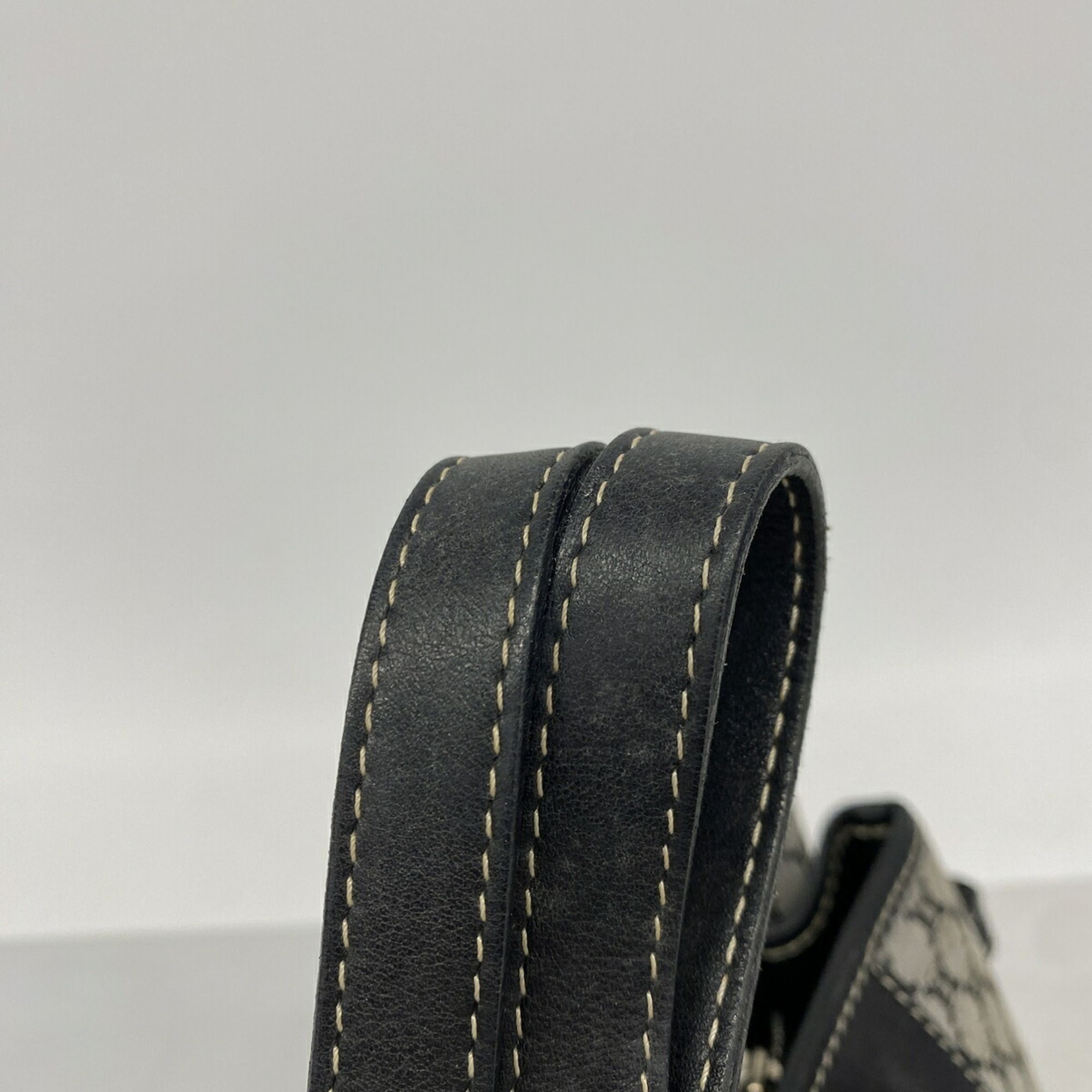 Canvas Handbag (Pre-Owned) - Celine - Modalova