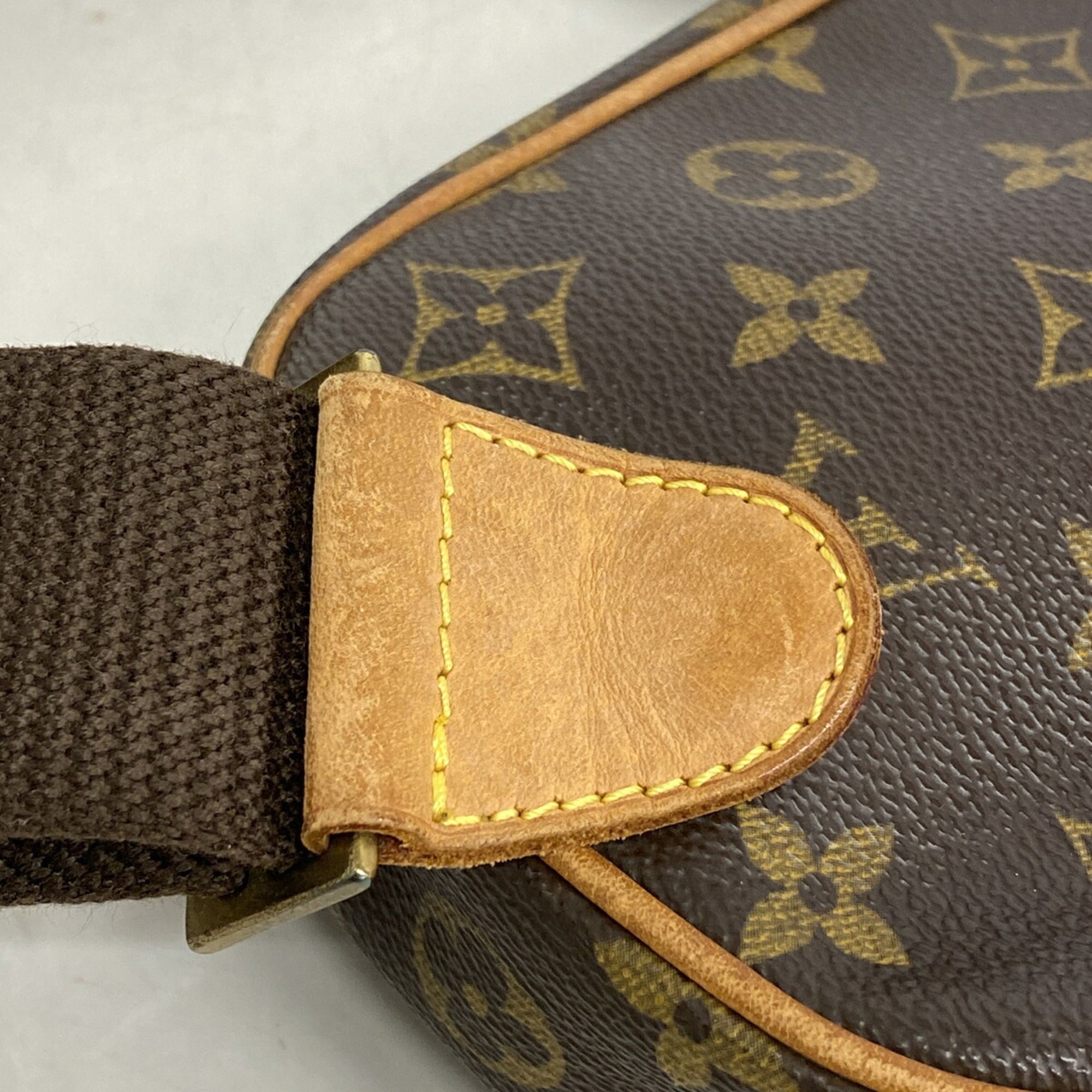 Sling Bag (Pre-Owned) - Louis Vuitton - Modalova