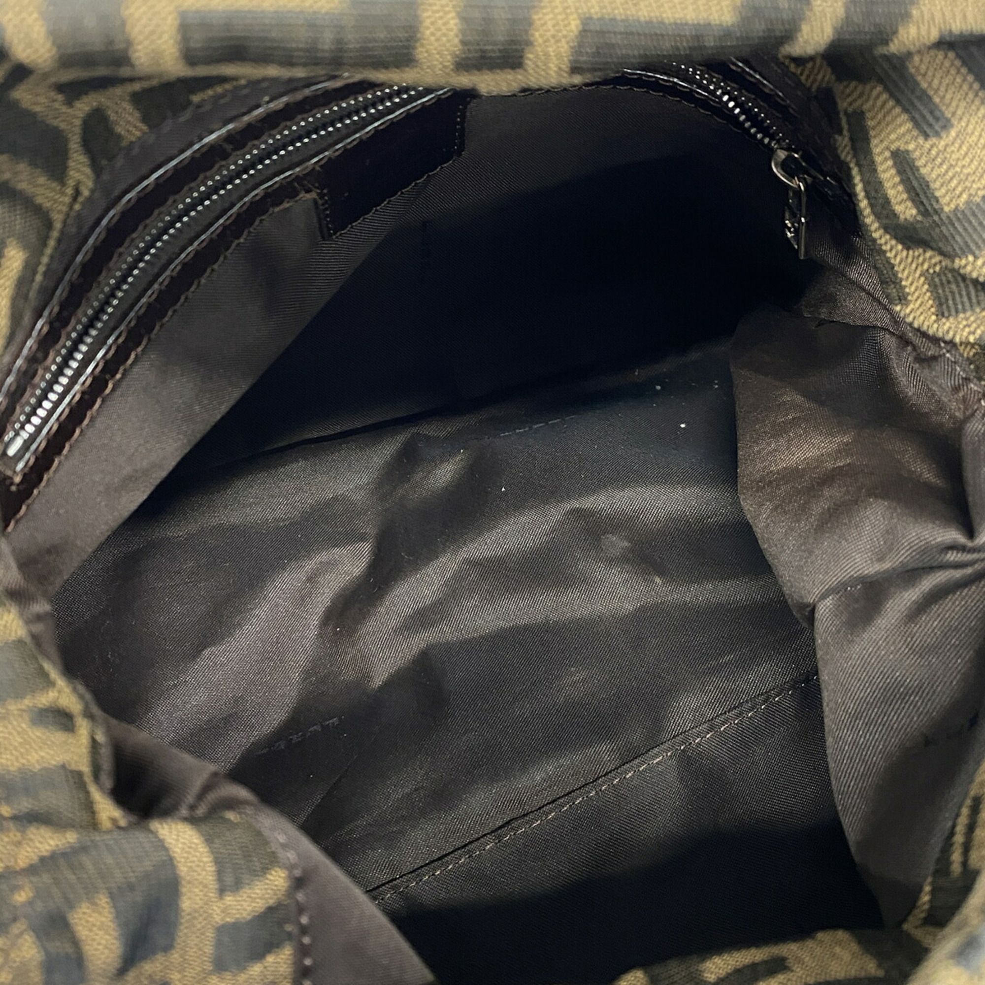 Nylon Canvas Shoulder Bag (Pre-Owned) - Fendi - Modalova