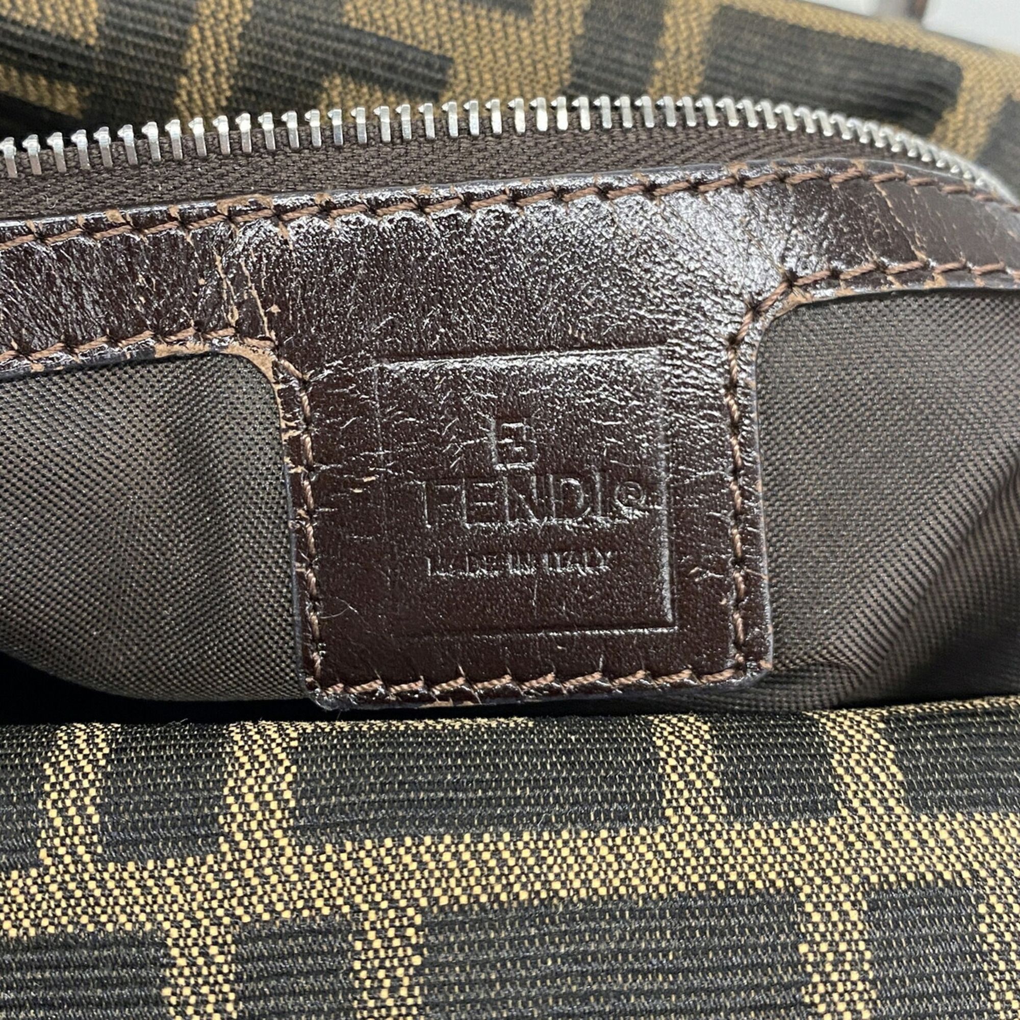 Nylon Canvas Shoulder Bag (Pre-Owned) - Fendi - Modalova
