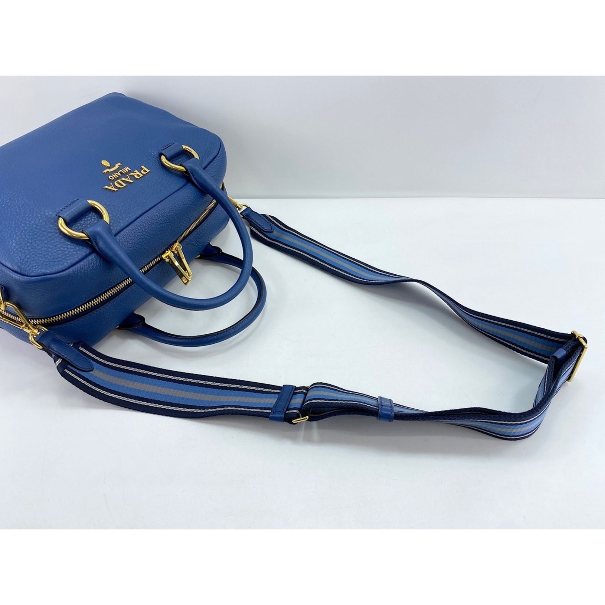 Prada Blue Shoulder Bag (Pre-Owned) - Prada - Modalova