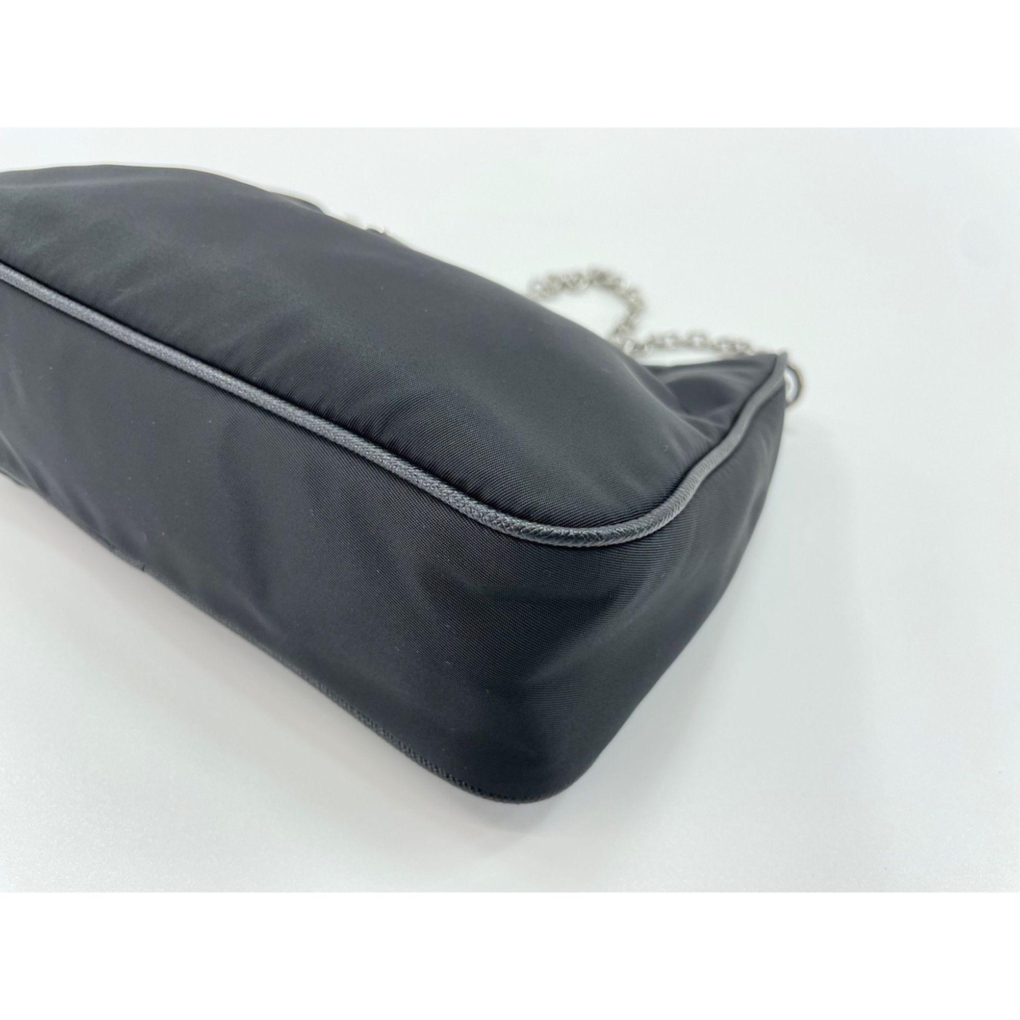 Shoulder Bag (Pre-Owned) - Prada - Modalova