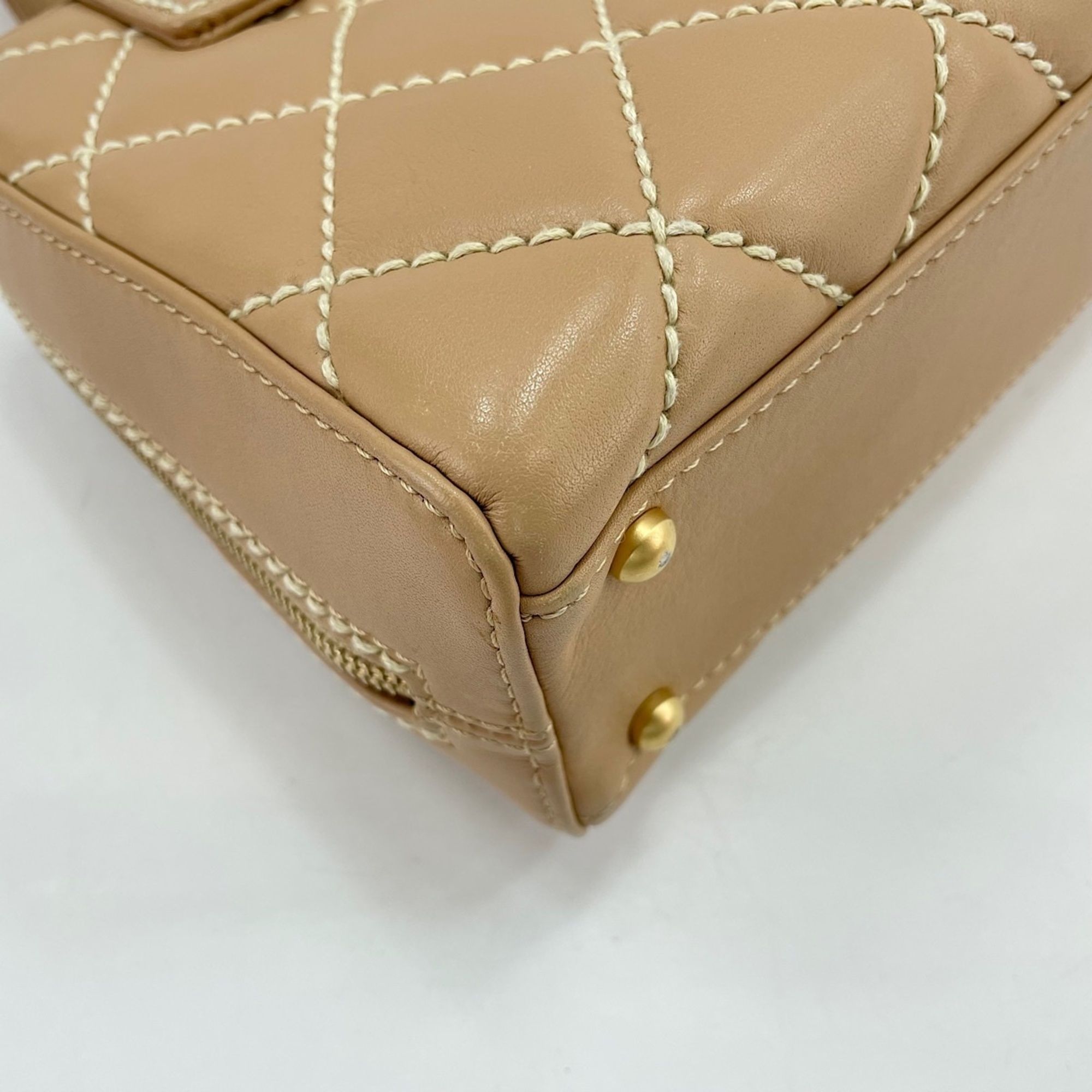 Chanel Beige Handbag (Pre-Owned) - Chanel - Modalova