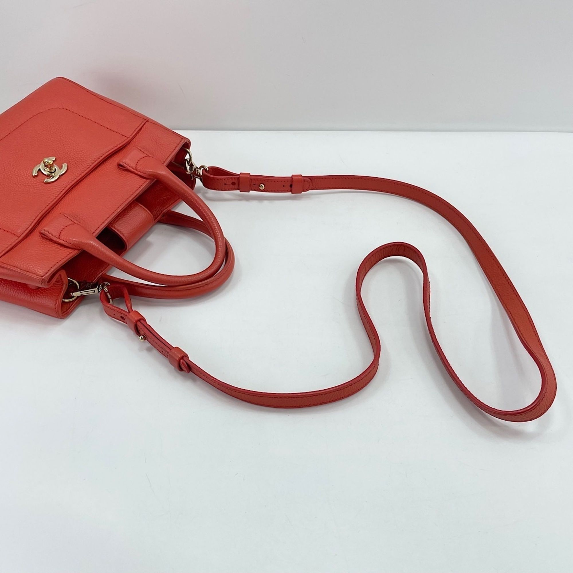 Handbag (Pre-Owned) - Chanel - Modalova