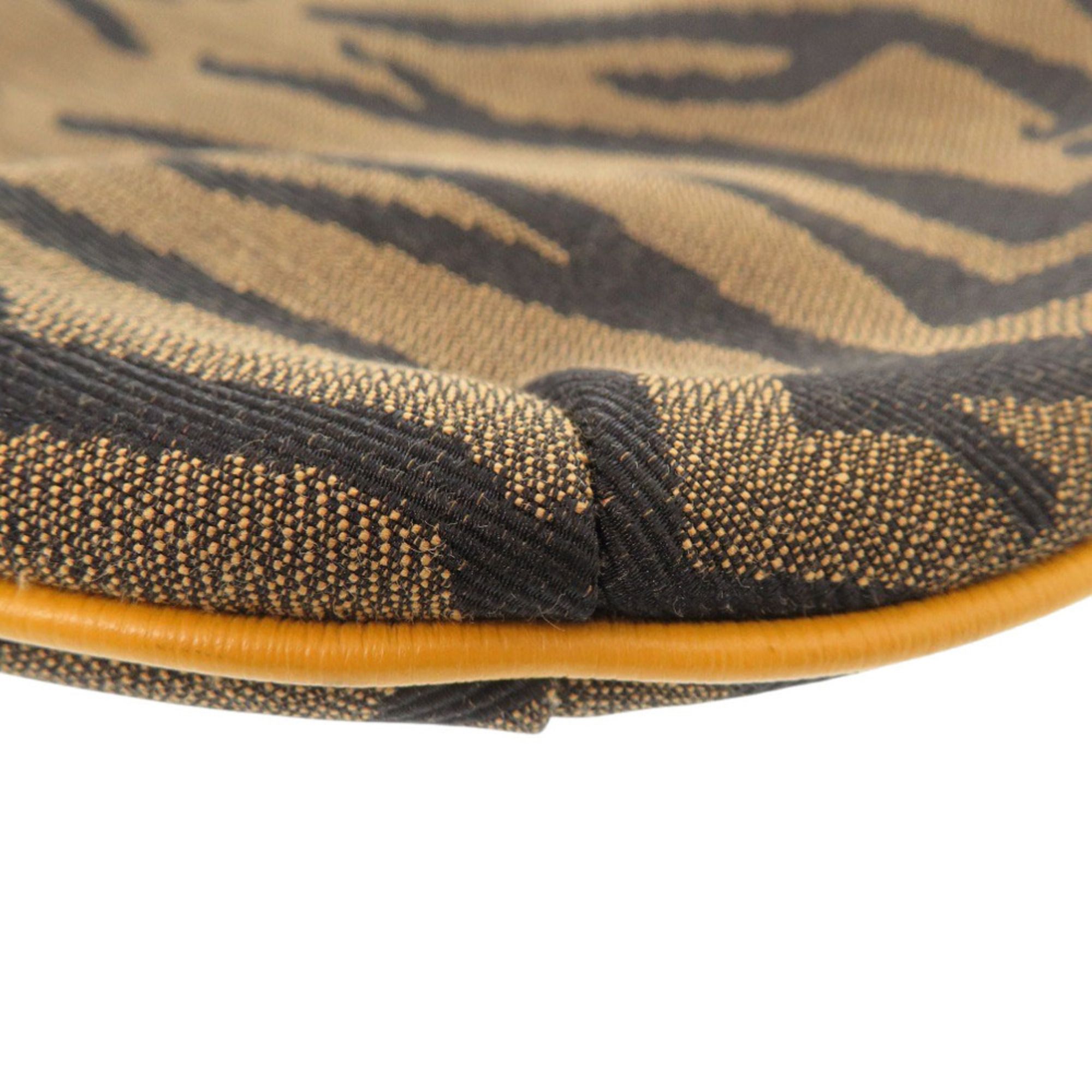 Canvas Shoulder Bag (Pre-Owned) - Fendi - Modalova