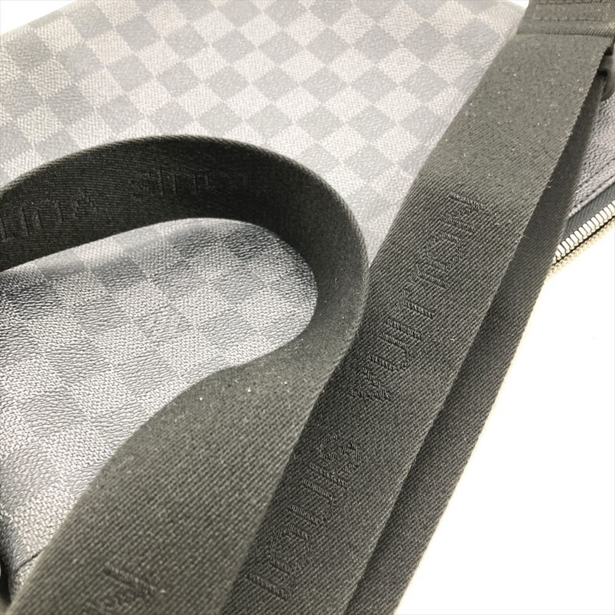 Damier Graphite Shoulder Bag (Pre-Owned) - Louis Vuitton - Modalova