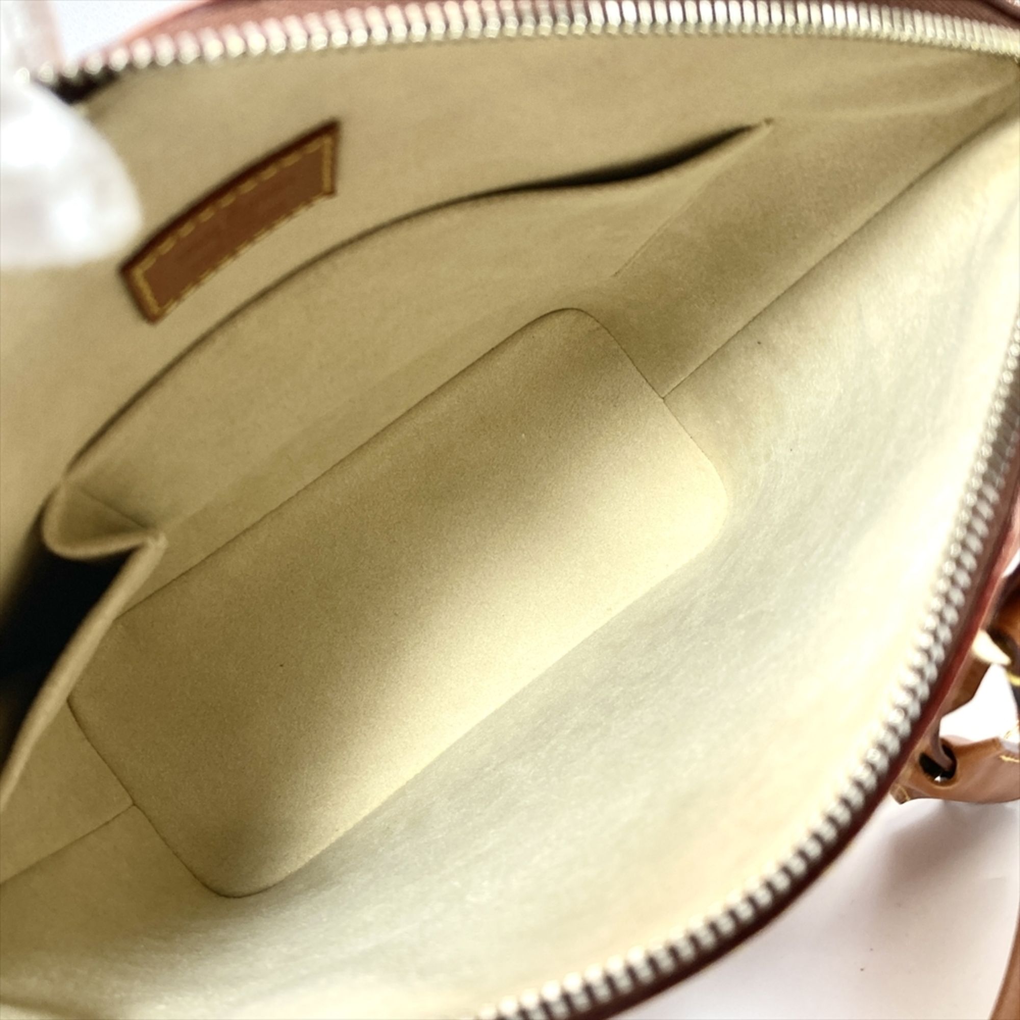 Nomade Leather Handbag (Pre-Owned) - Louis Vuitton - Modalova